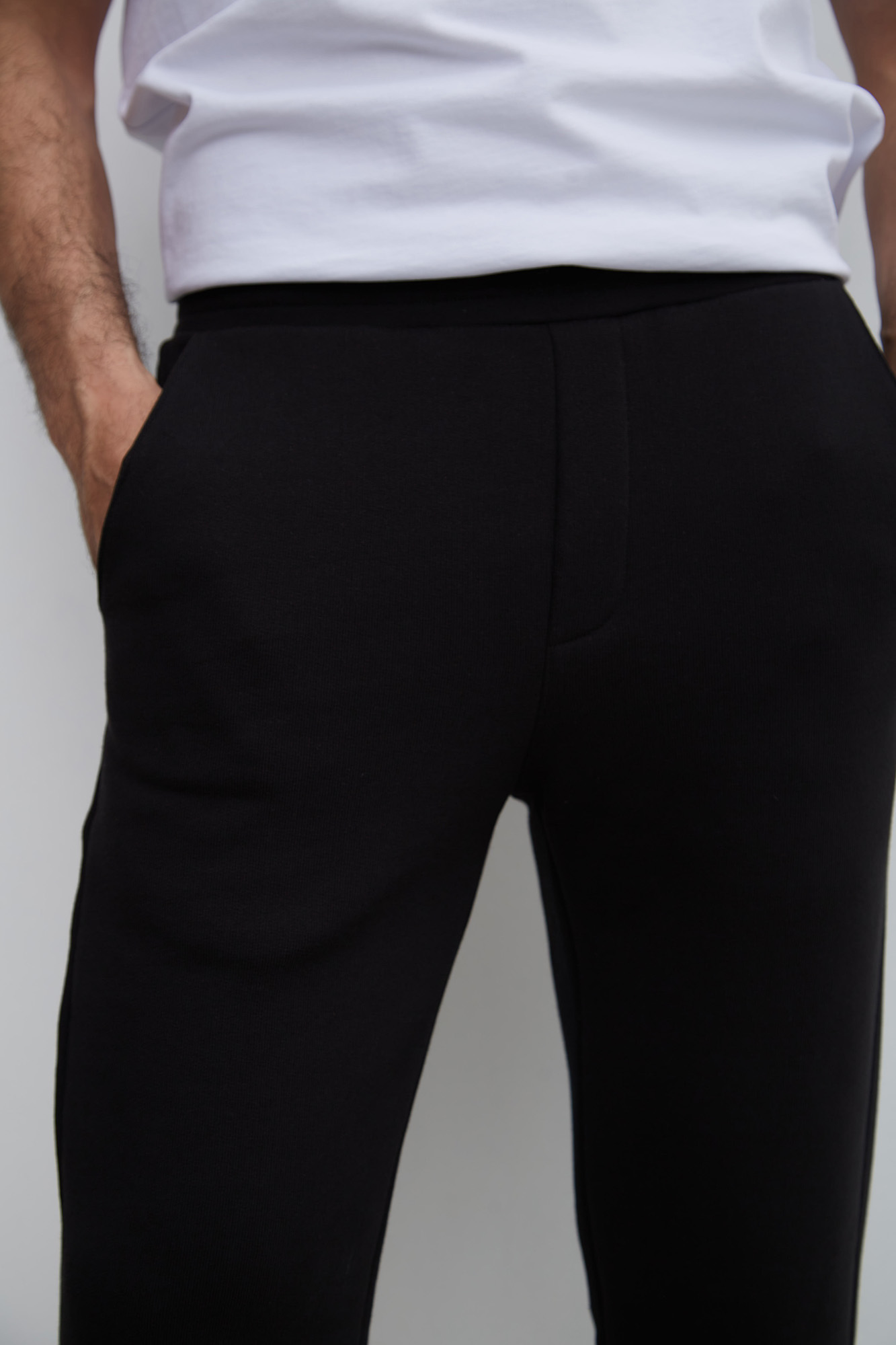 VM-231-20-040 Брюки спортивные Van Mich Черный