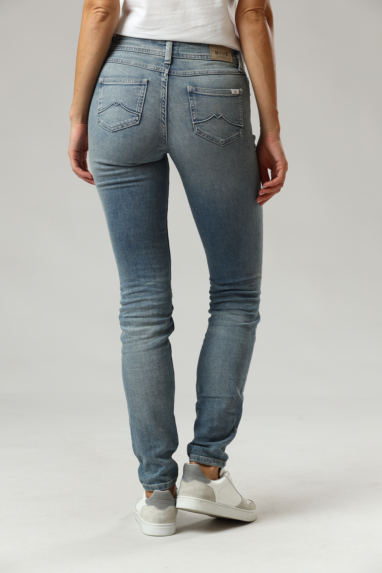 1012533-5000-422 джинсы jasmin jeggings mustang 