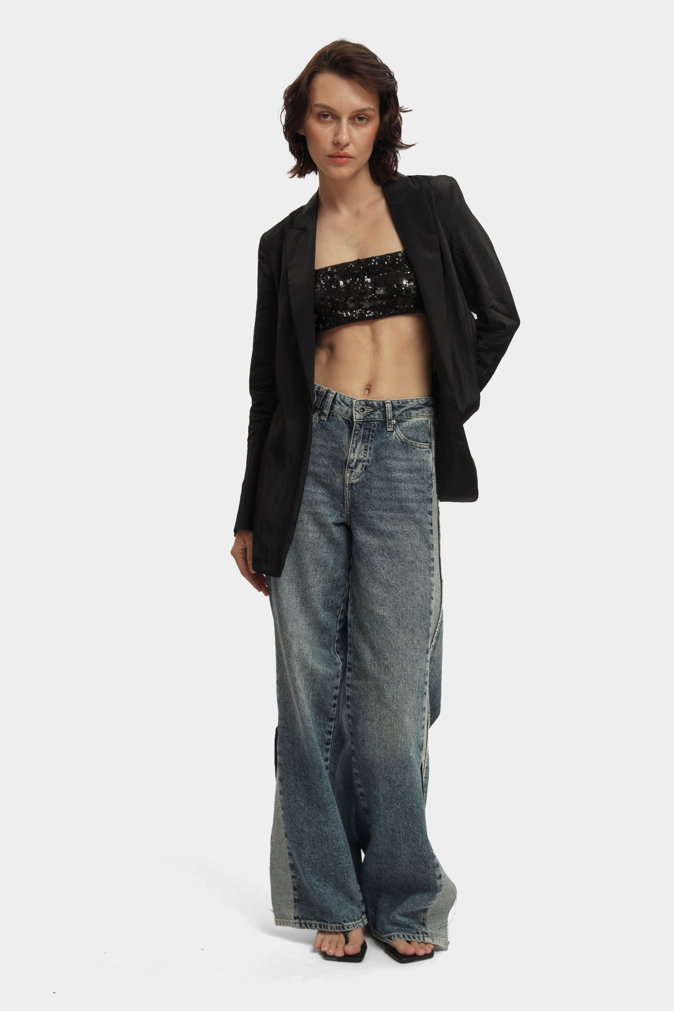 XW000375_AF12833 топ armani exchange 
