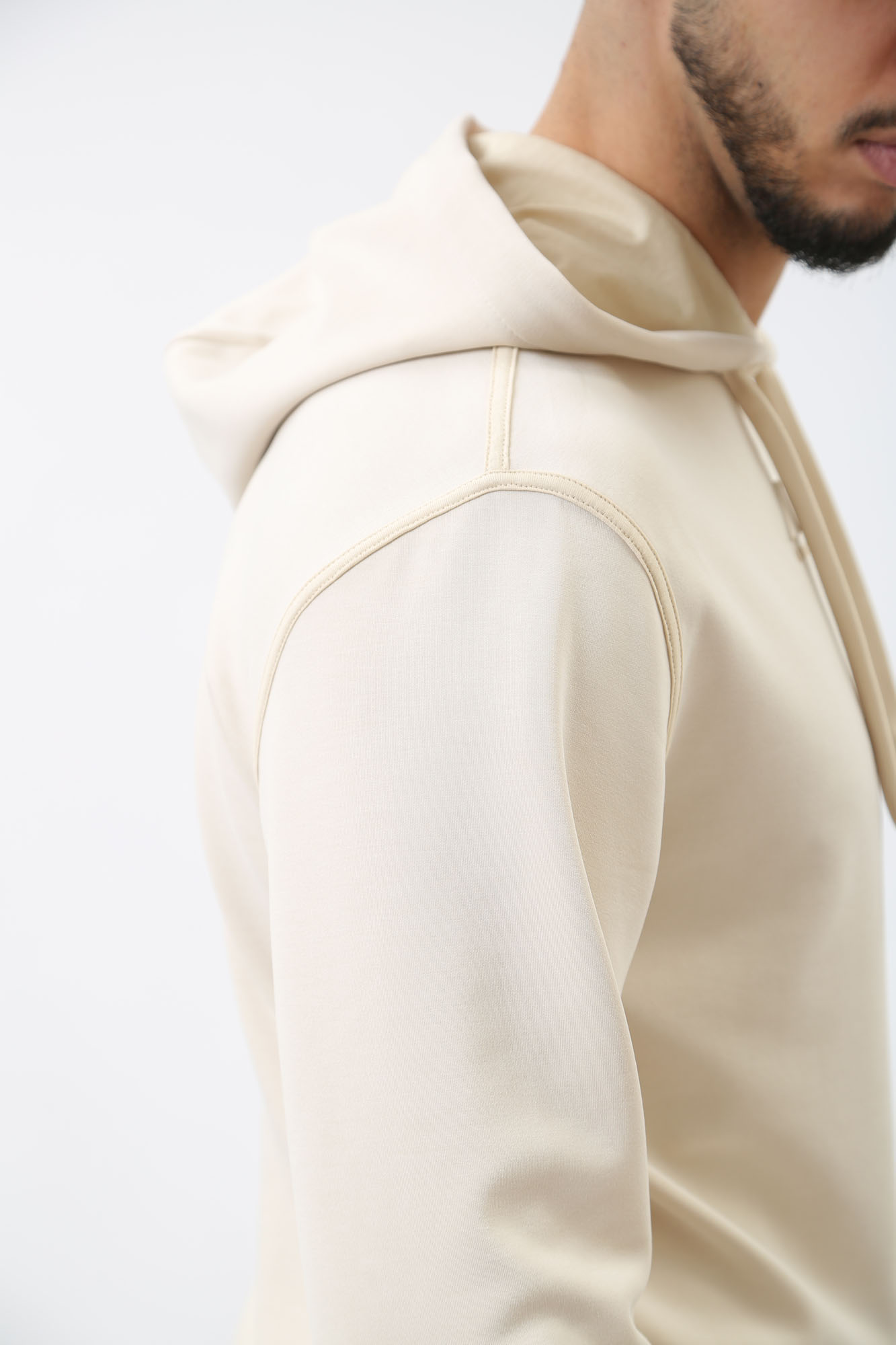 3DZMAB_ZJUBZ Худи Armani Exchange Бежевый