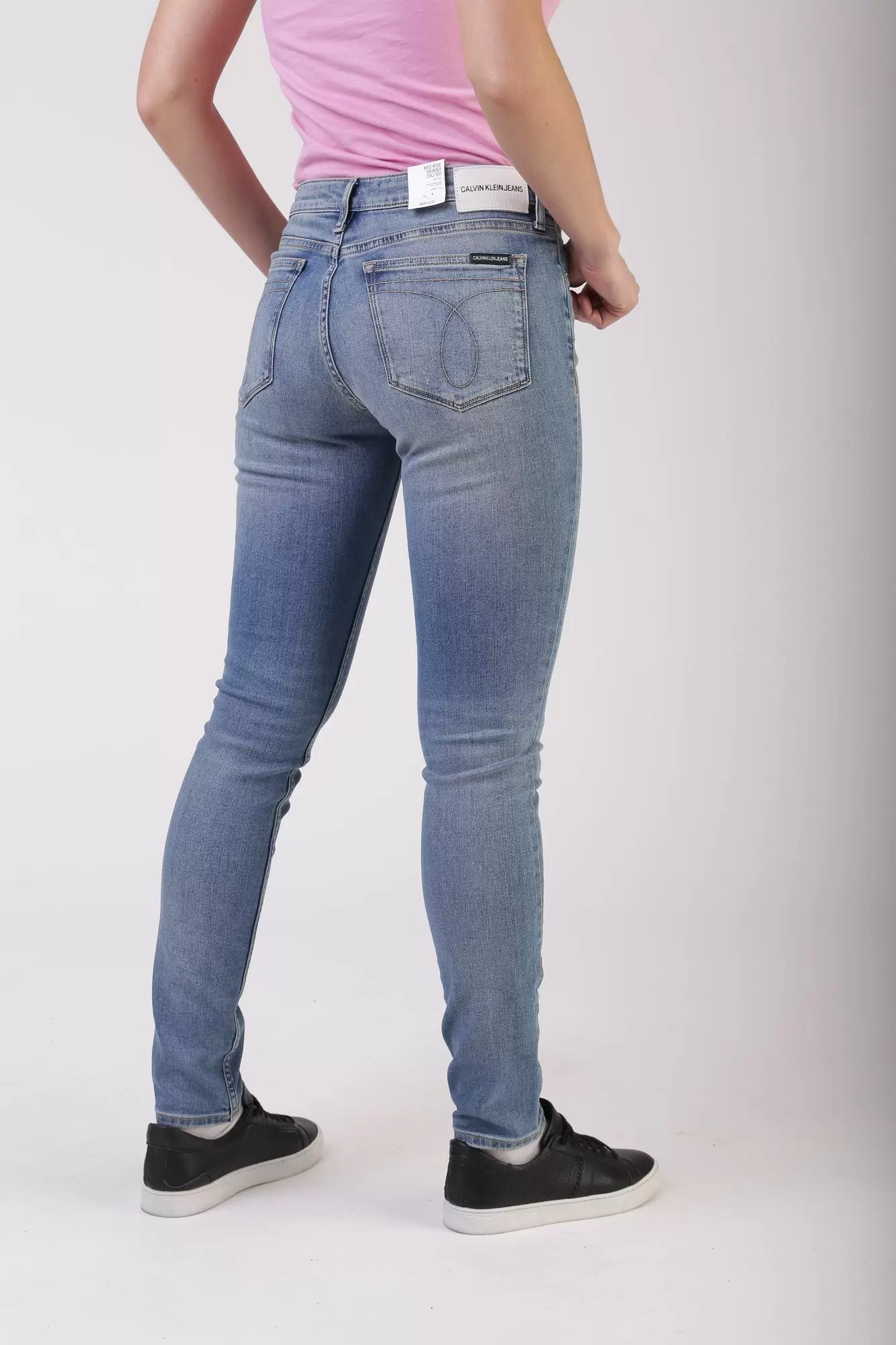 J20J208294 джинсы mid rise skinny ancle calvin klein jeans 