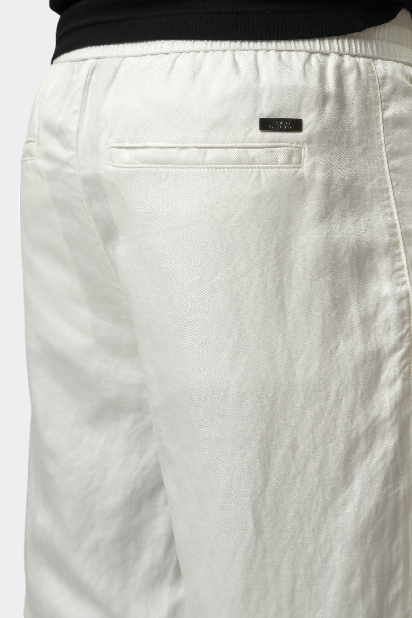 XM000655_AF13180 Брюки Armani Exchange Белый