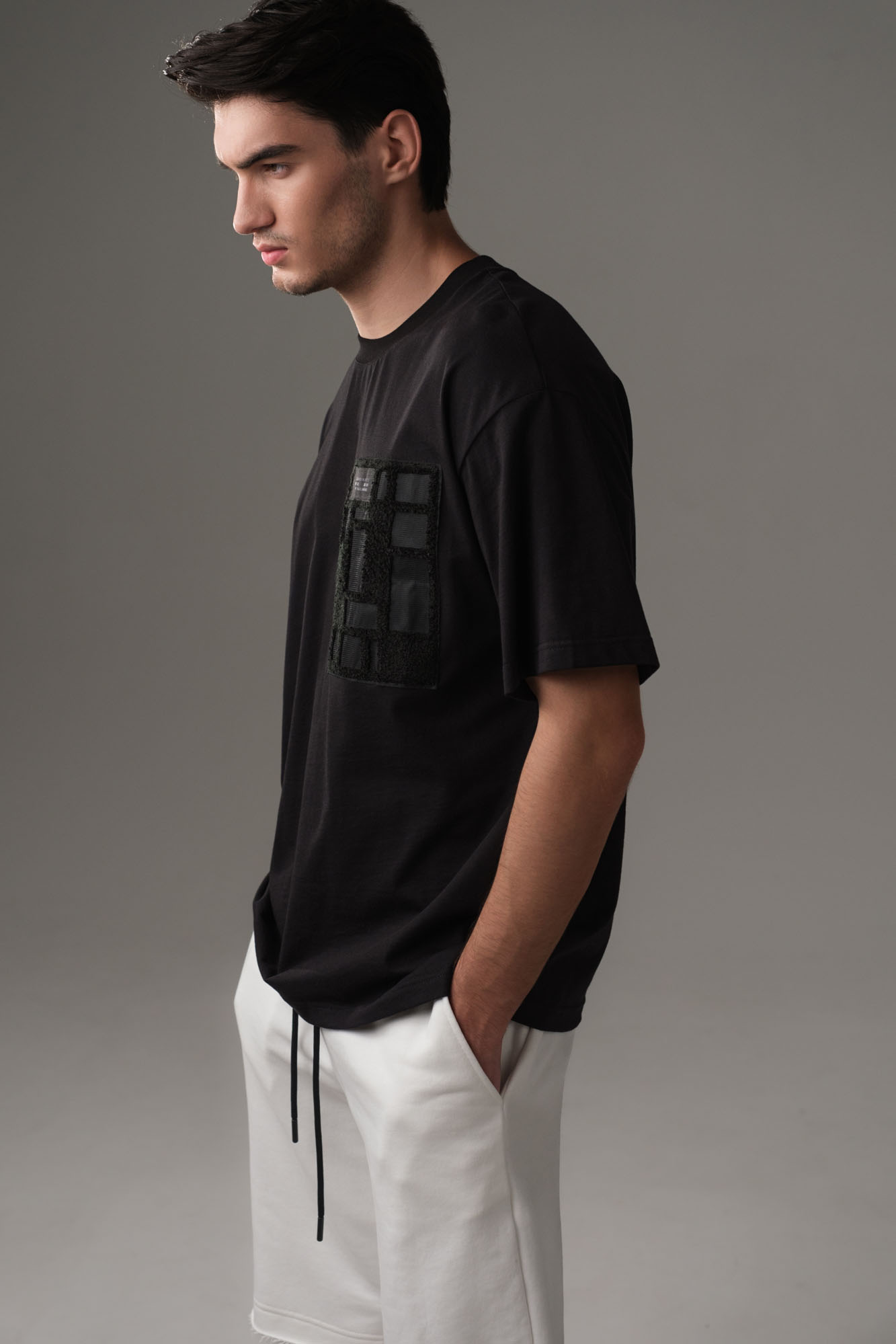 M-251-THT-22-0160 Футболка The Hills Черный