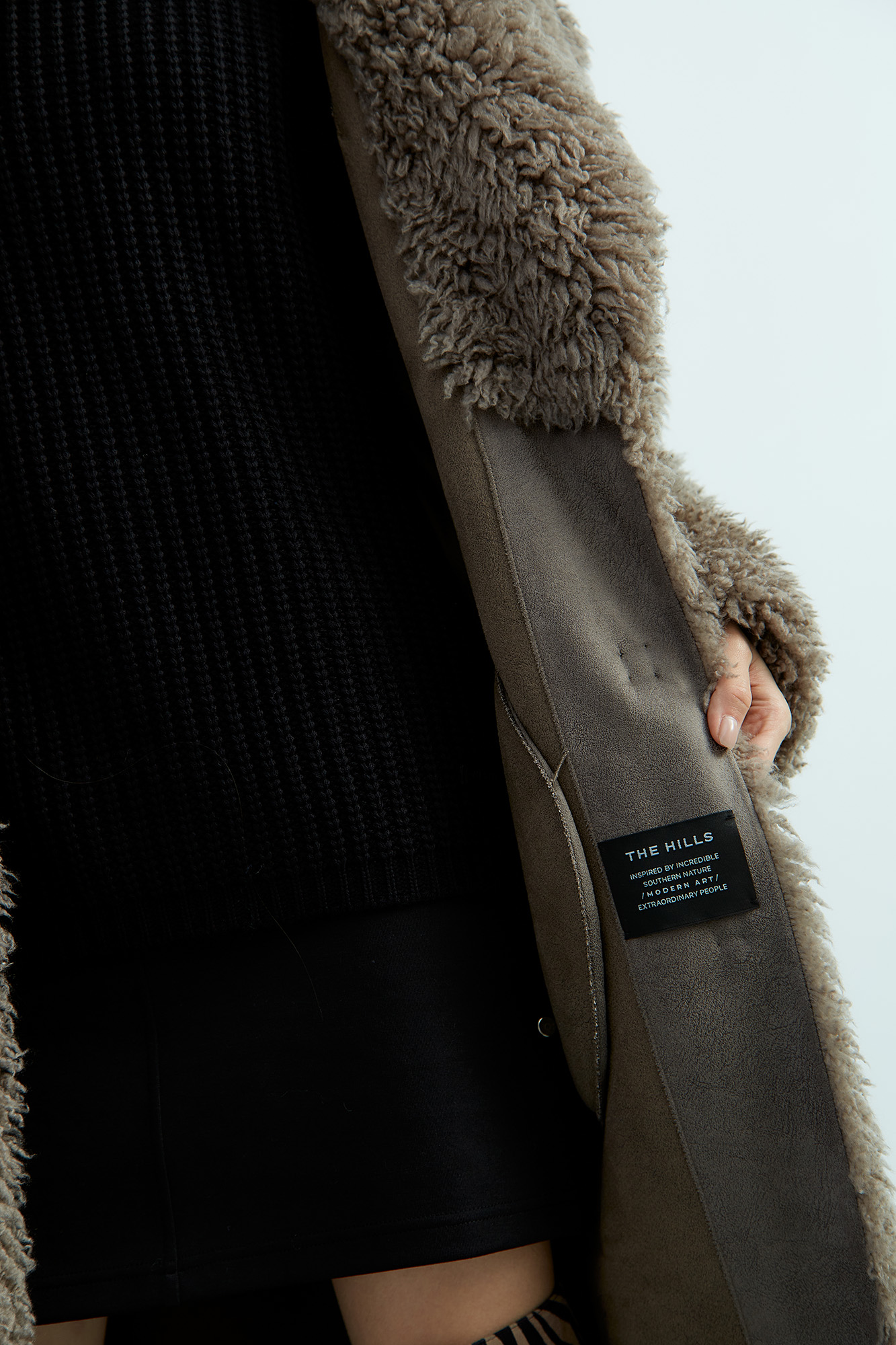 W-232-PLO-10721-330 шуба the hills 