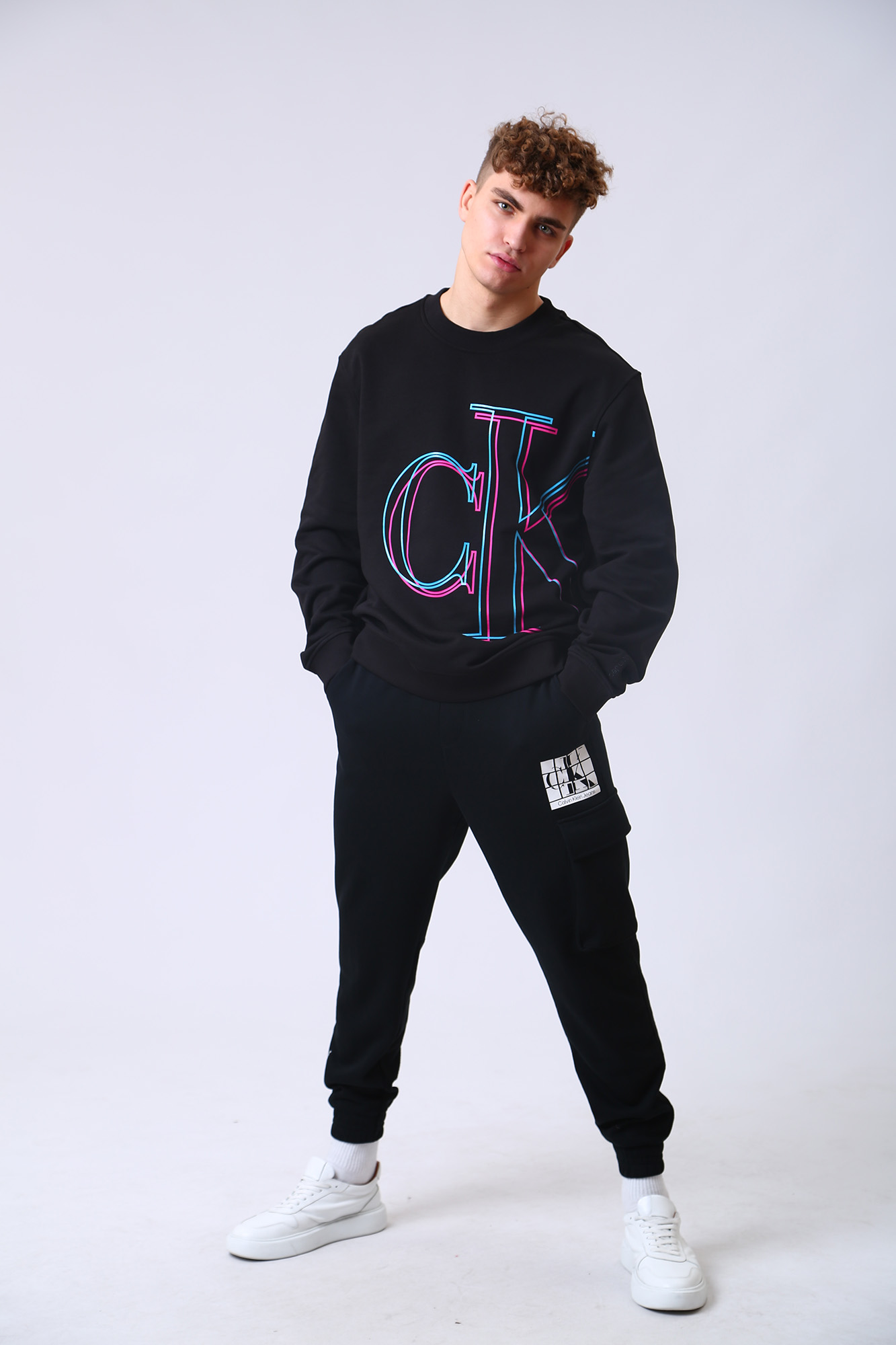 J30J320840 Свитшот Calvin Klein Jeans Черный