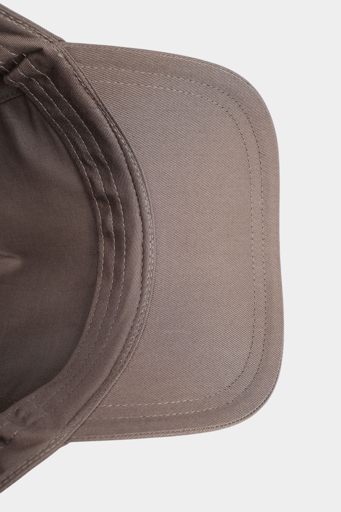 XM001693_AF15502 Кепка Armani Exchange Серый