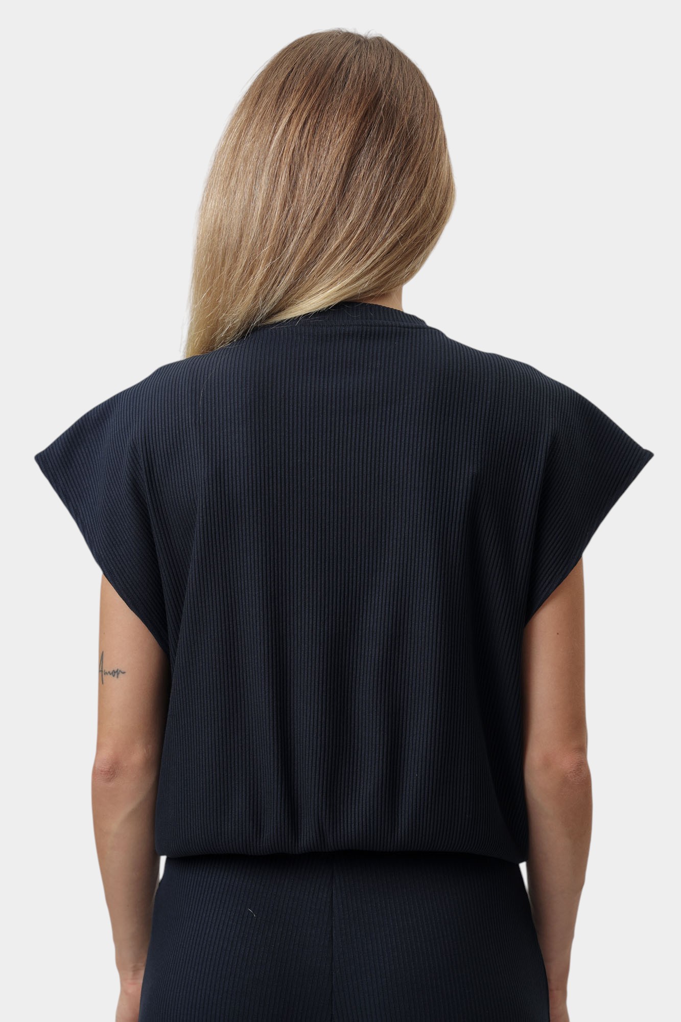 7W000348_AF12654 кроп-топ ea7 