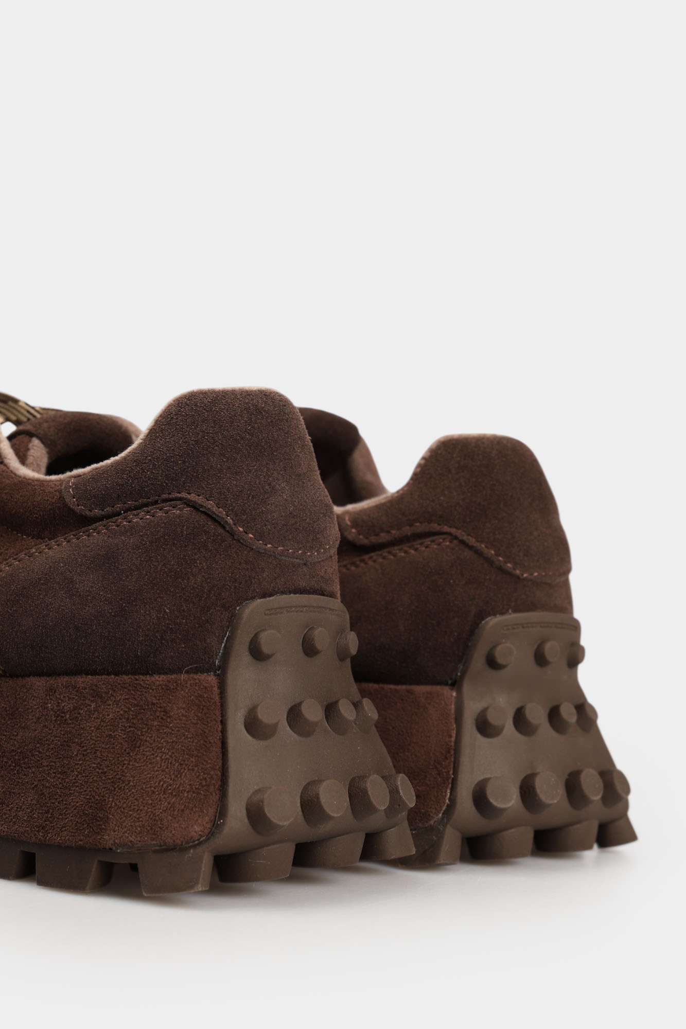 S8-2800-1 Кроссовки Graciana Коричневый