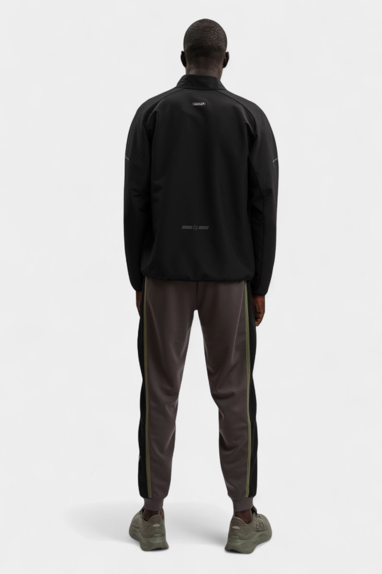 7M000638_AF16826 Толстовка EA7 Черный