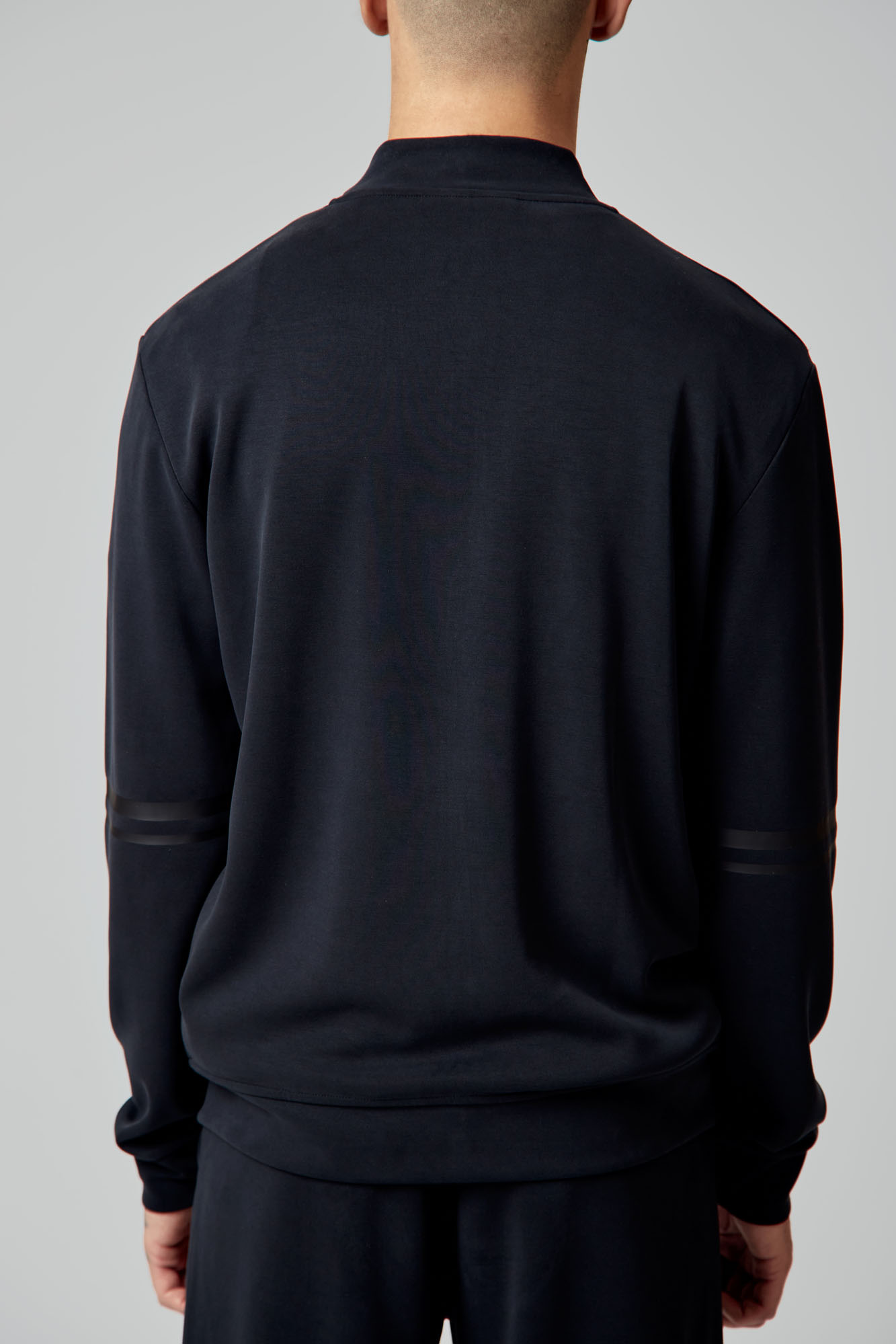 VM-OMA-53-348 Толстовка Van Mich Черный