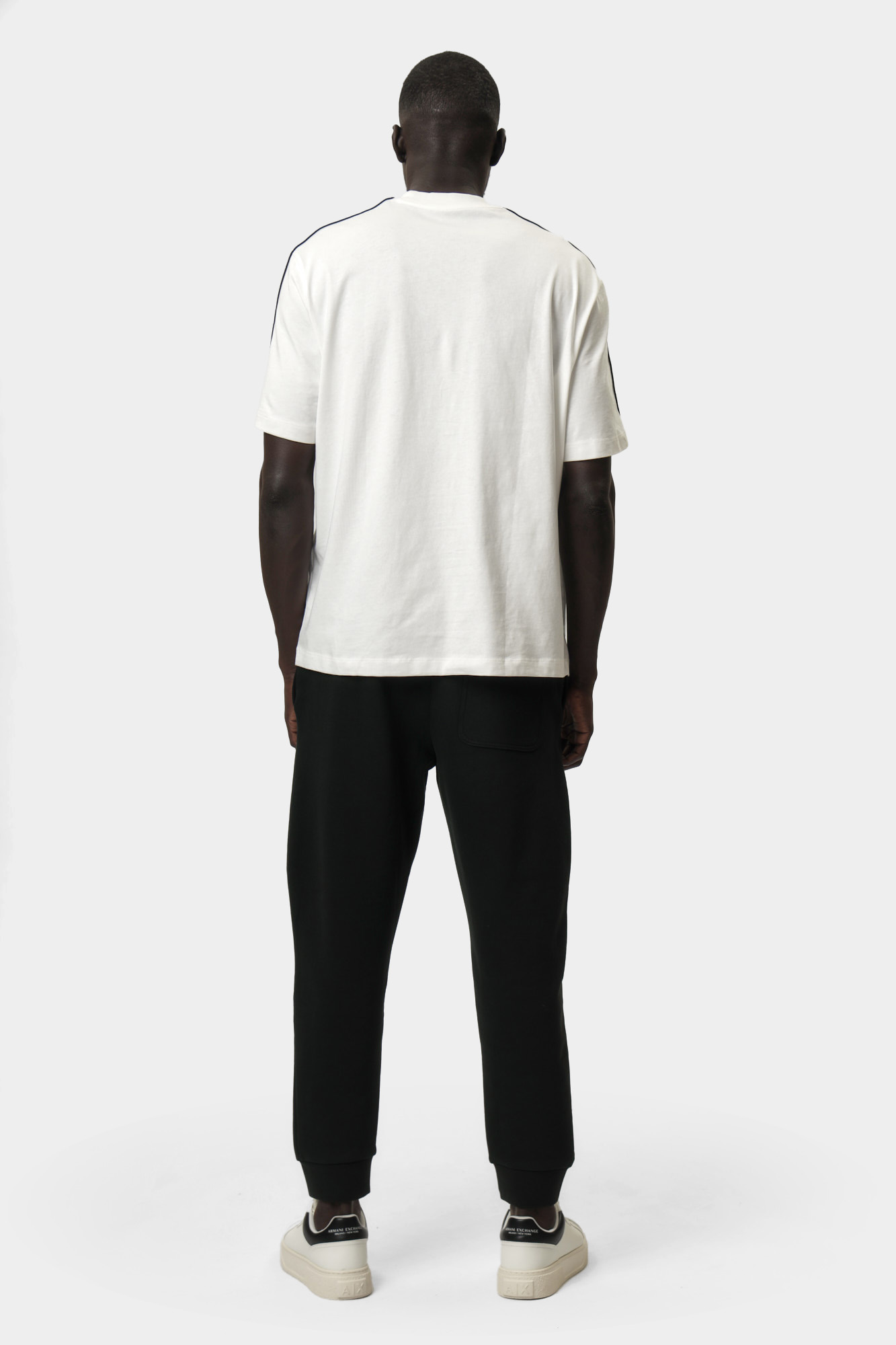 XM000322_AF10361 Футболка Armani Exchange Белый