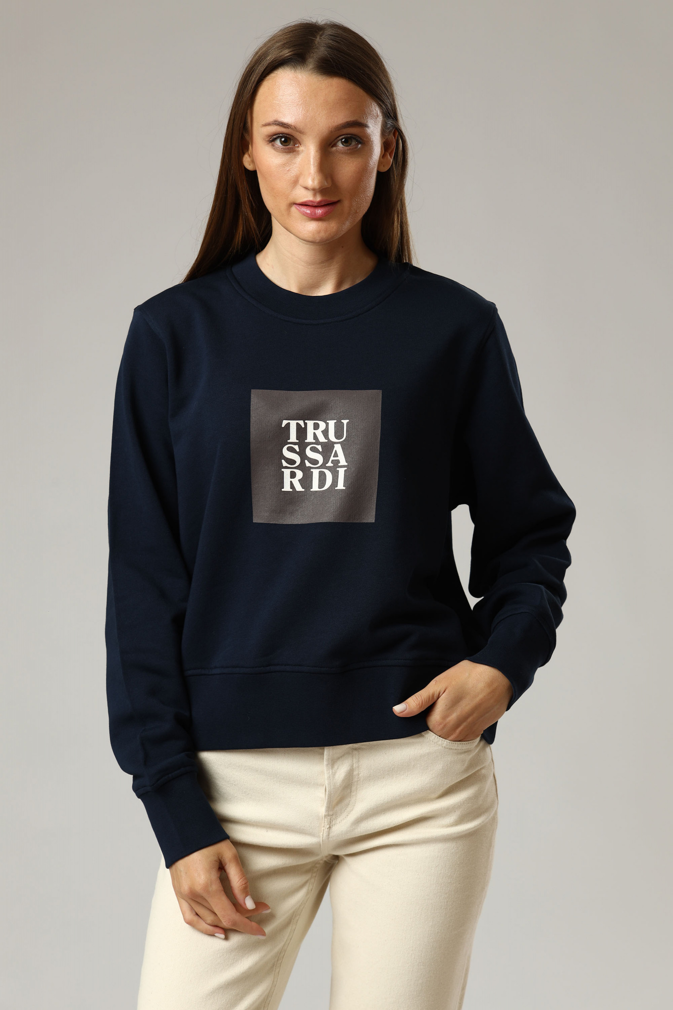 56F00213-1T005813 свитшот trussardi