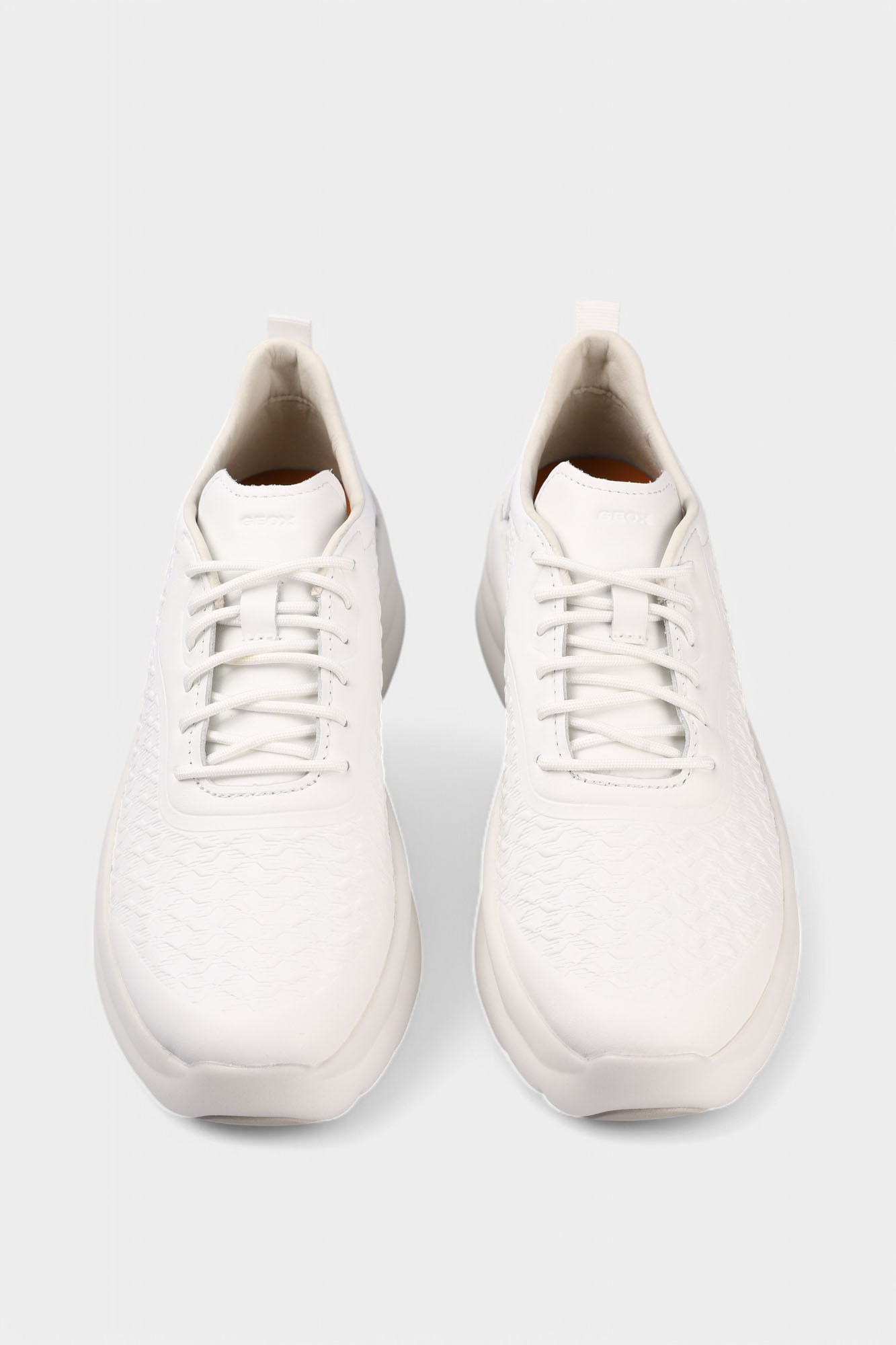 D551FB00085C Кроссовки Geox Белый