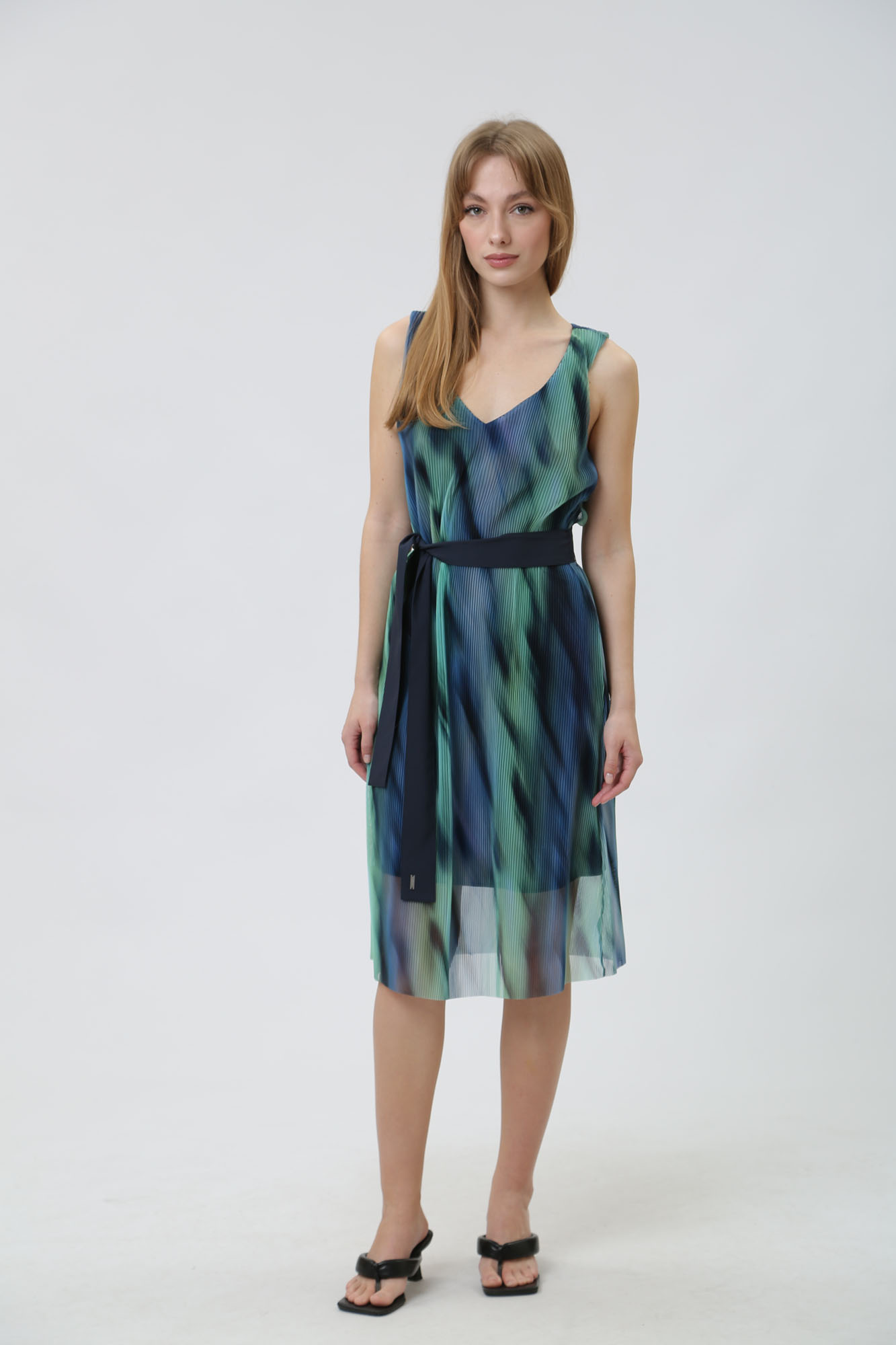 3DYA10_YN8QZ платье armani exchange 