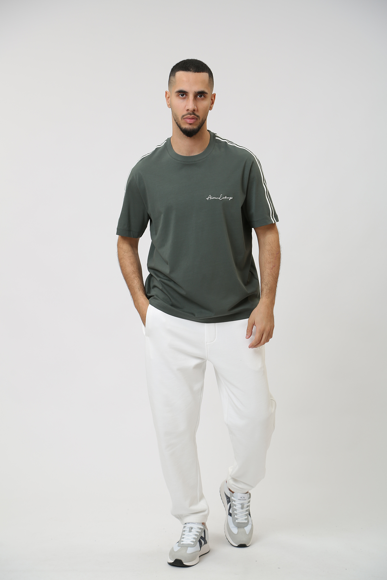8NZTSG_ZJ9AZ Футболка Armani Exchange Зеленый
