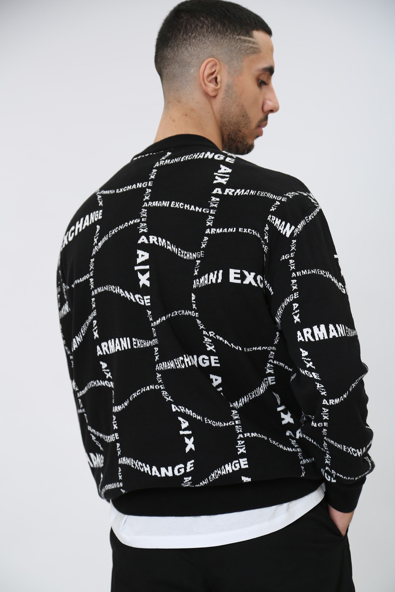 3RZM1E_ZMQ7Z Джемпер Armani Exchange Черный