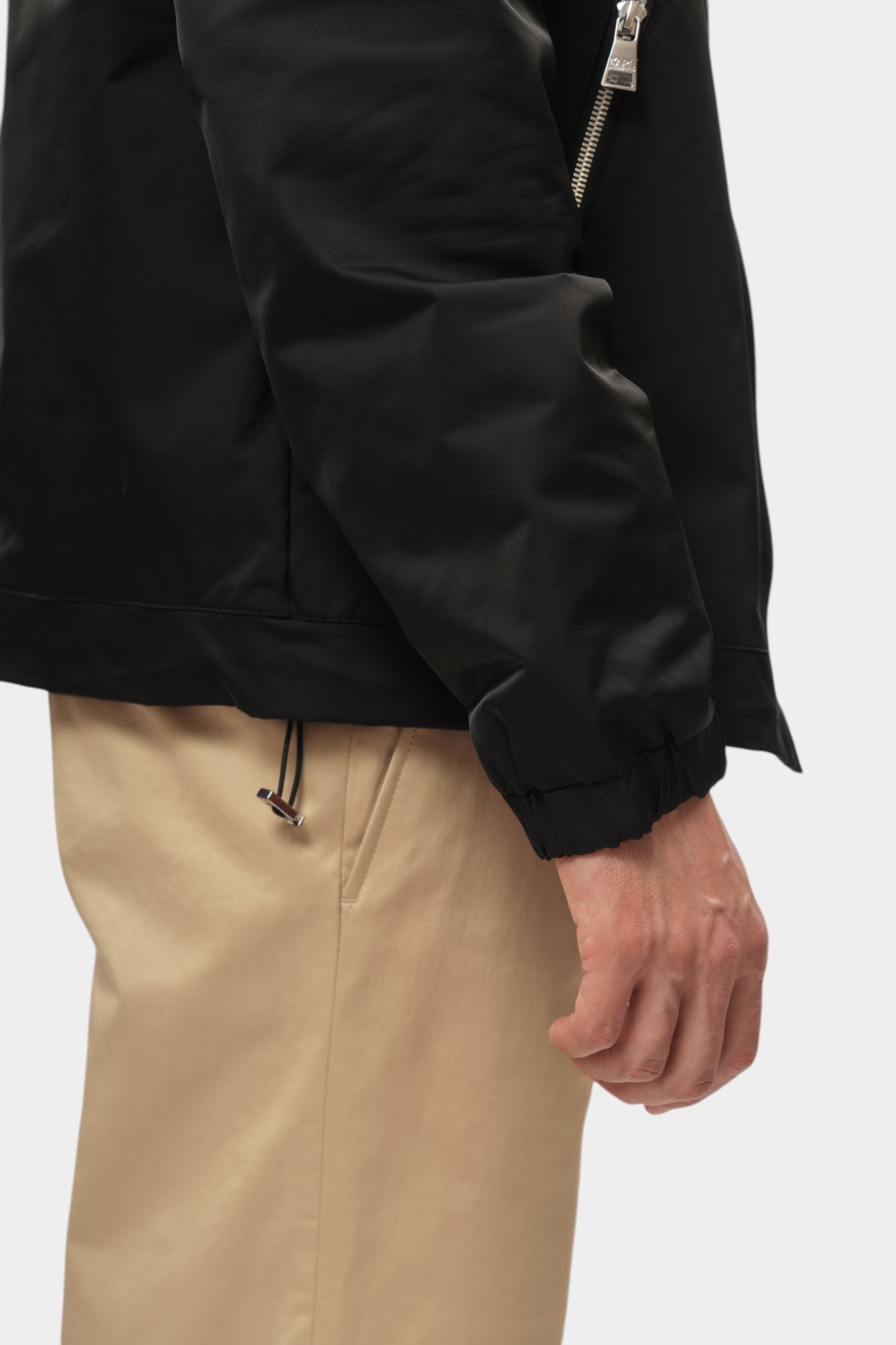 552535_505000 Ветровка Karl Lagerfeld Черный