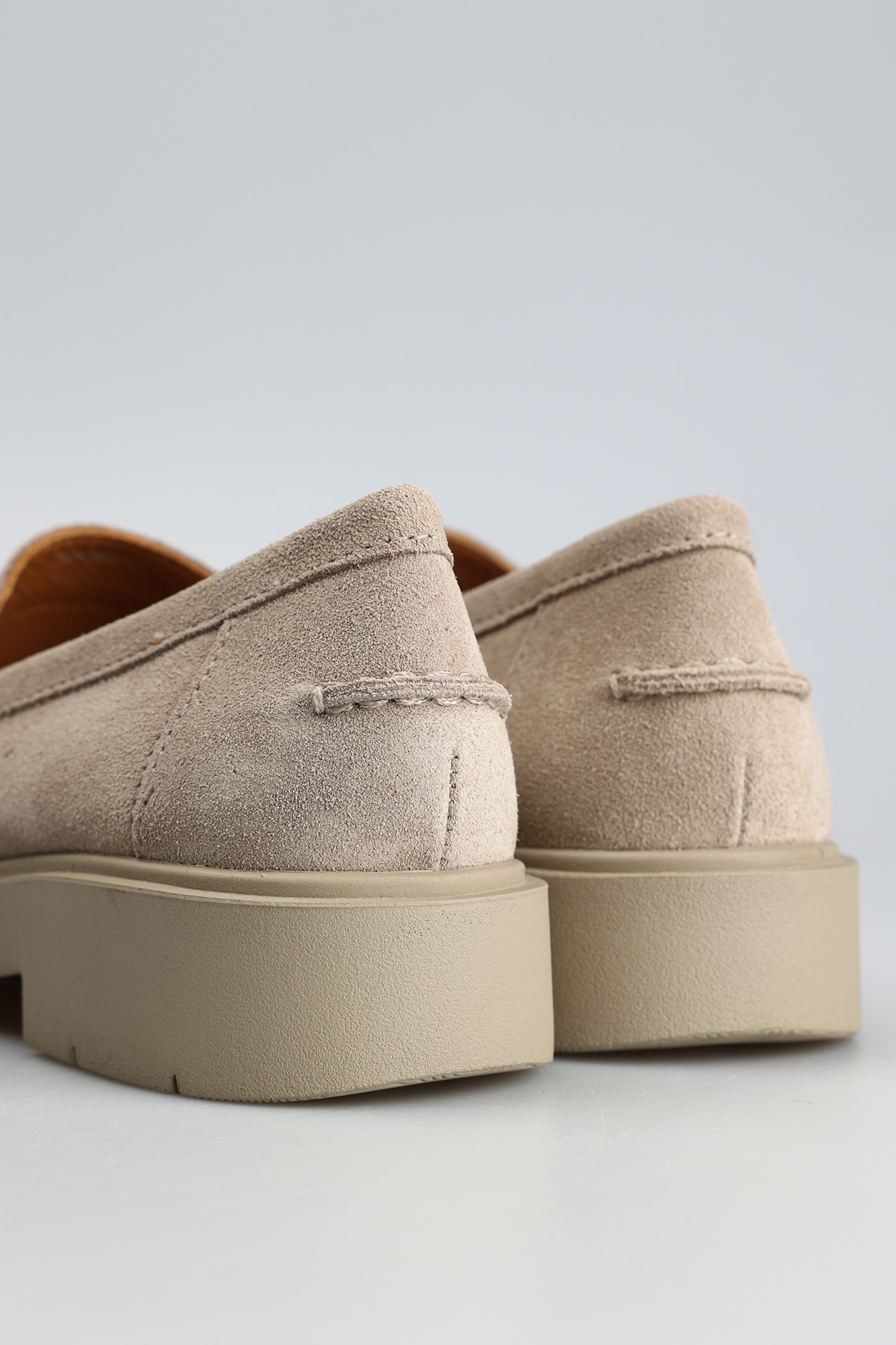 D25QRA00022C5 Лоферы Geox Бежевый