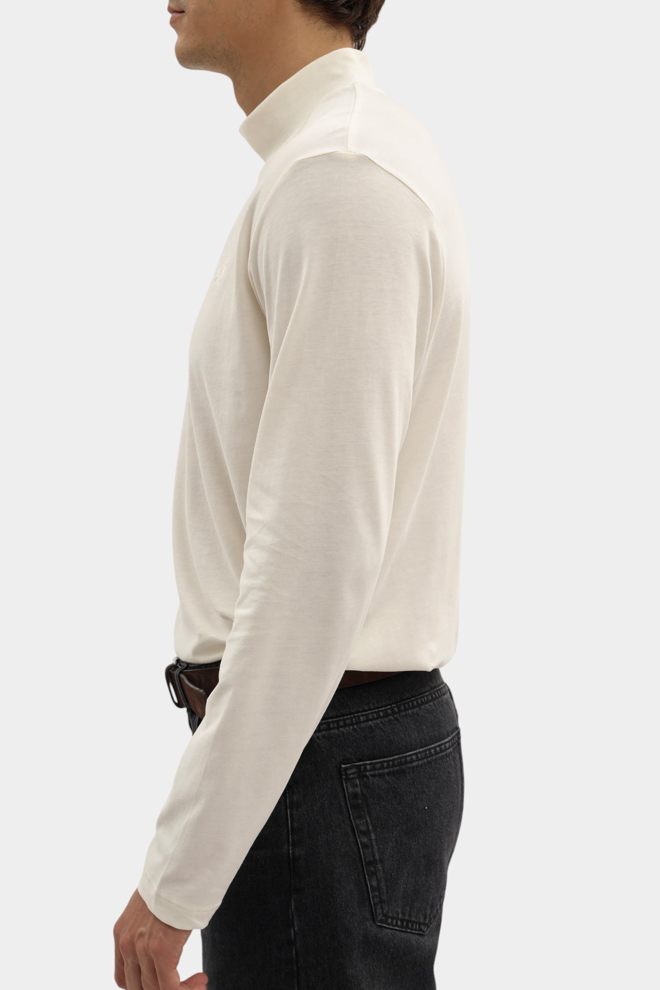 554226_755022 Лонгслив Karl Lagerfeld Молочный