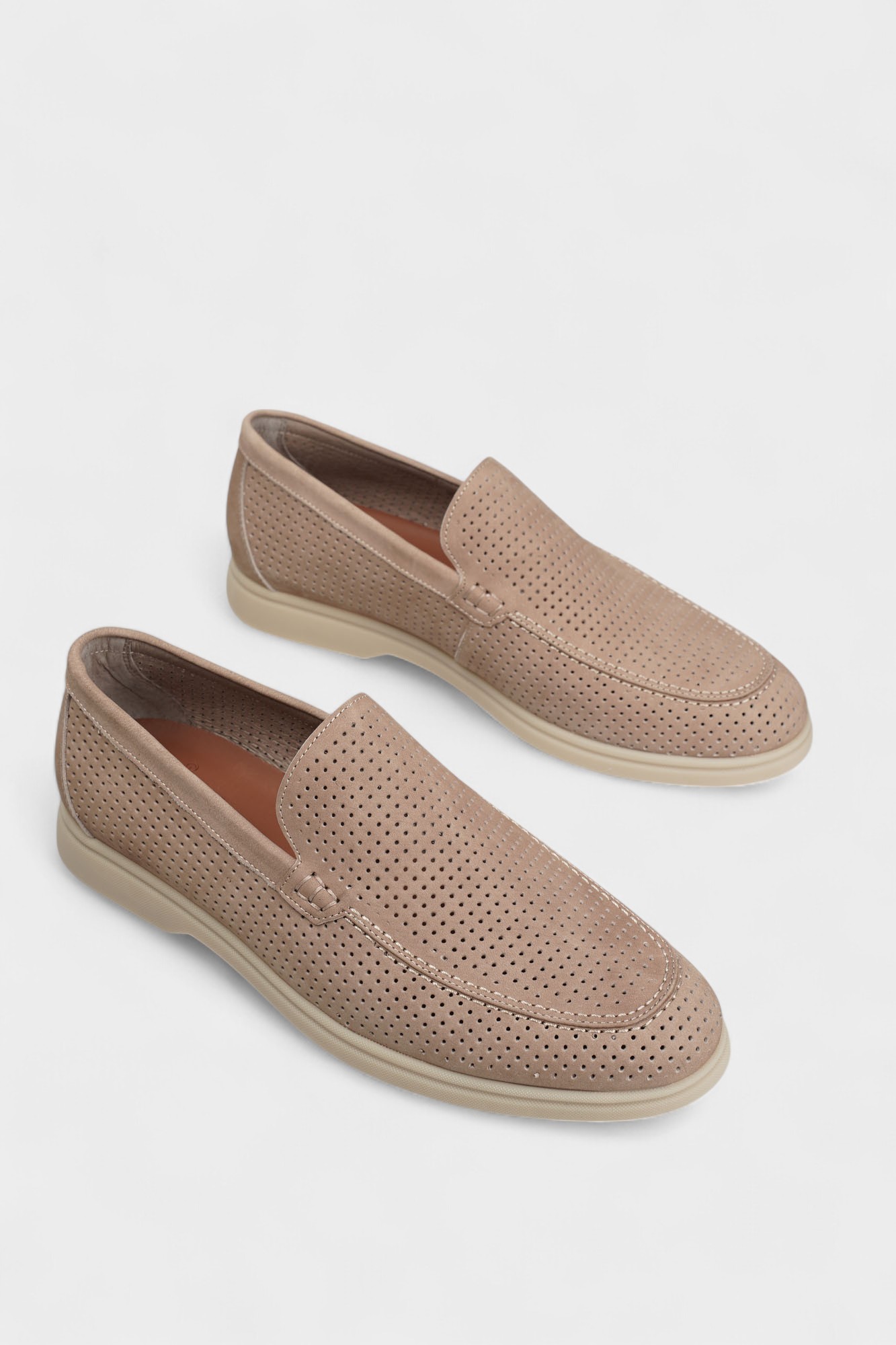 P885-3 Лоферы Graciana Бежевый