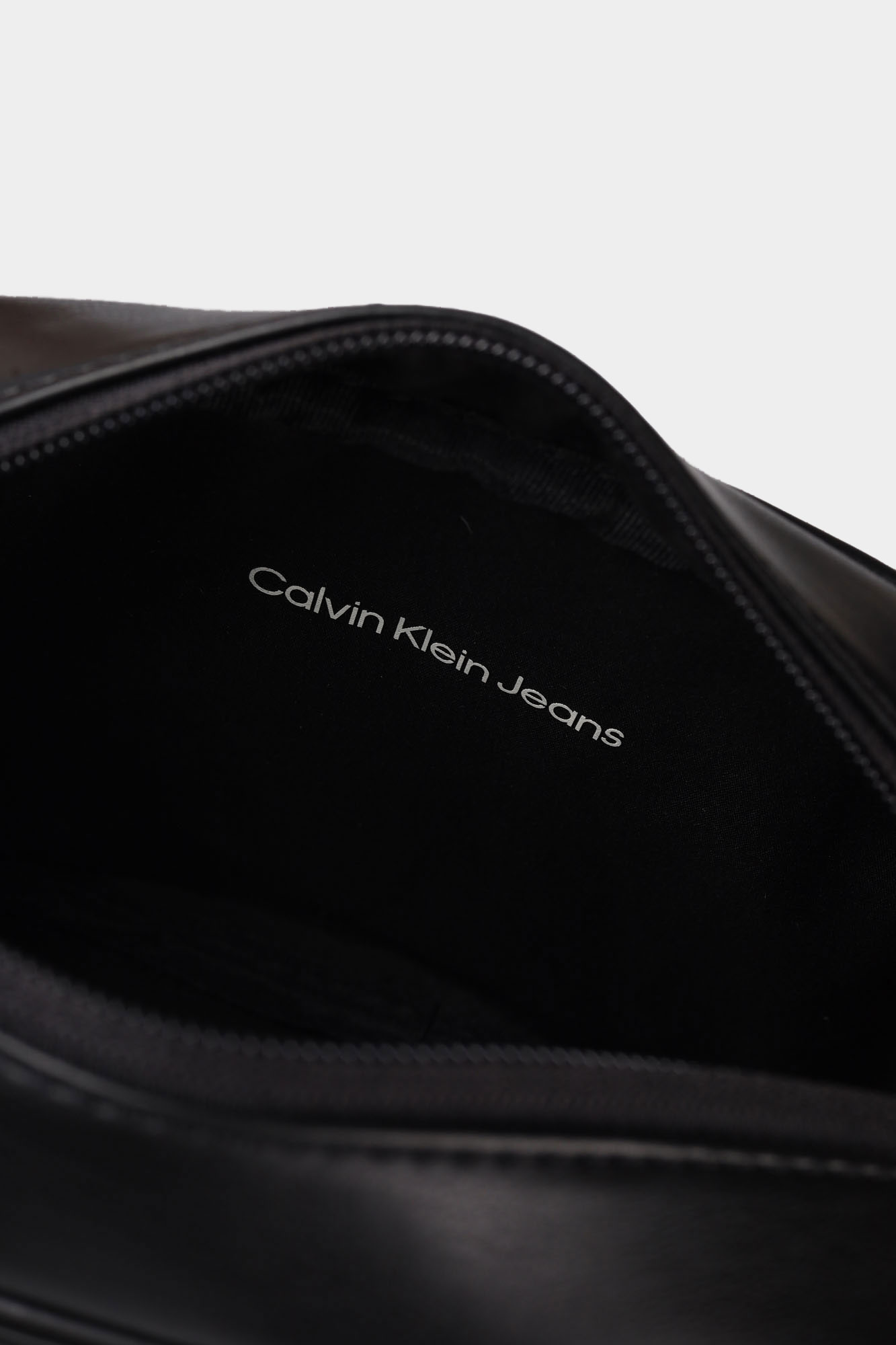 K60K611821 Сумка Calvin Klein Jeans Черный