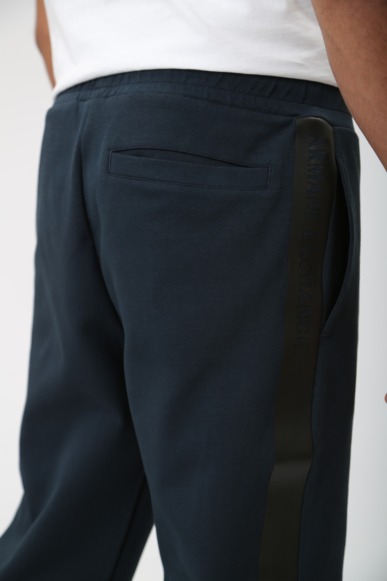 6RZPCA_ZJ9QZ Брюки спортивные Armani Exchange Синий