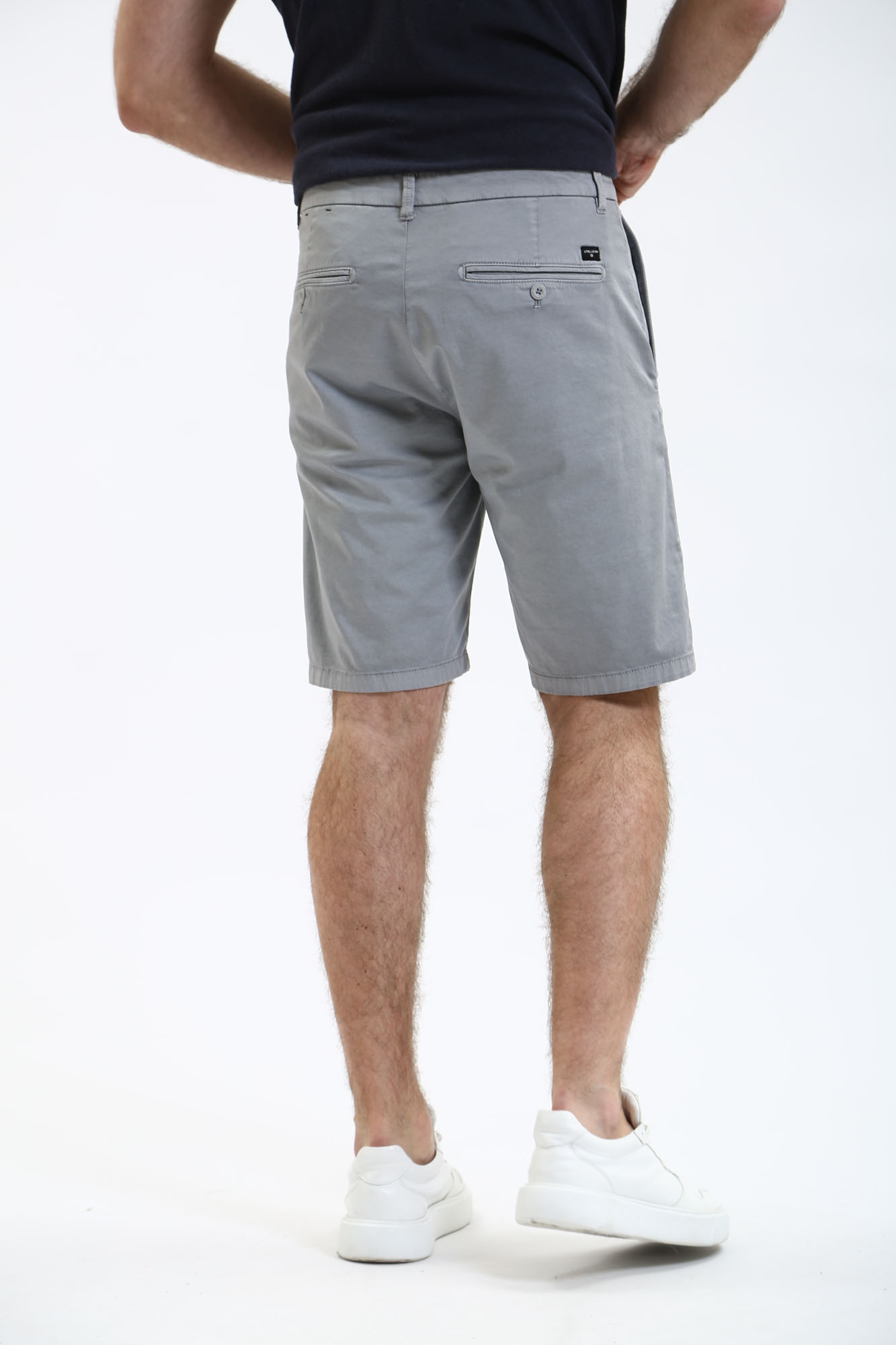 30036807_10015398 Шорты Strellson Серый