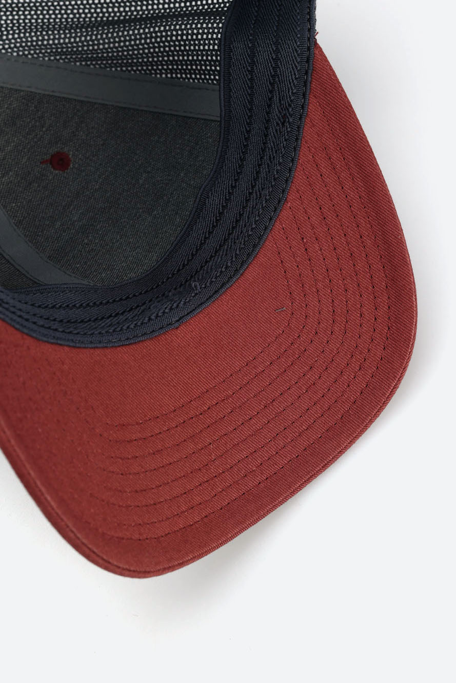 1495921 Кепка Columbia Красный