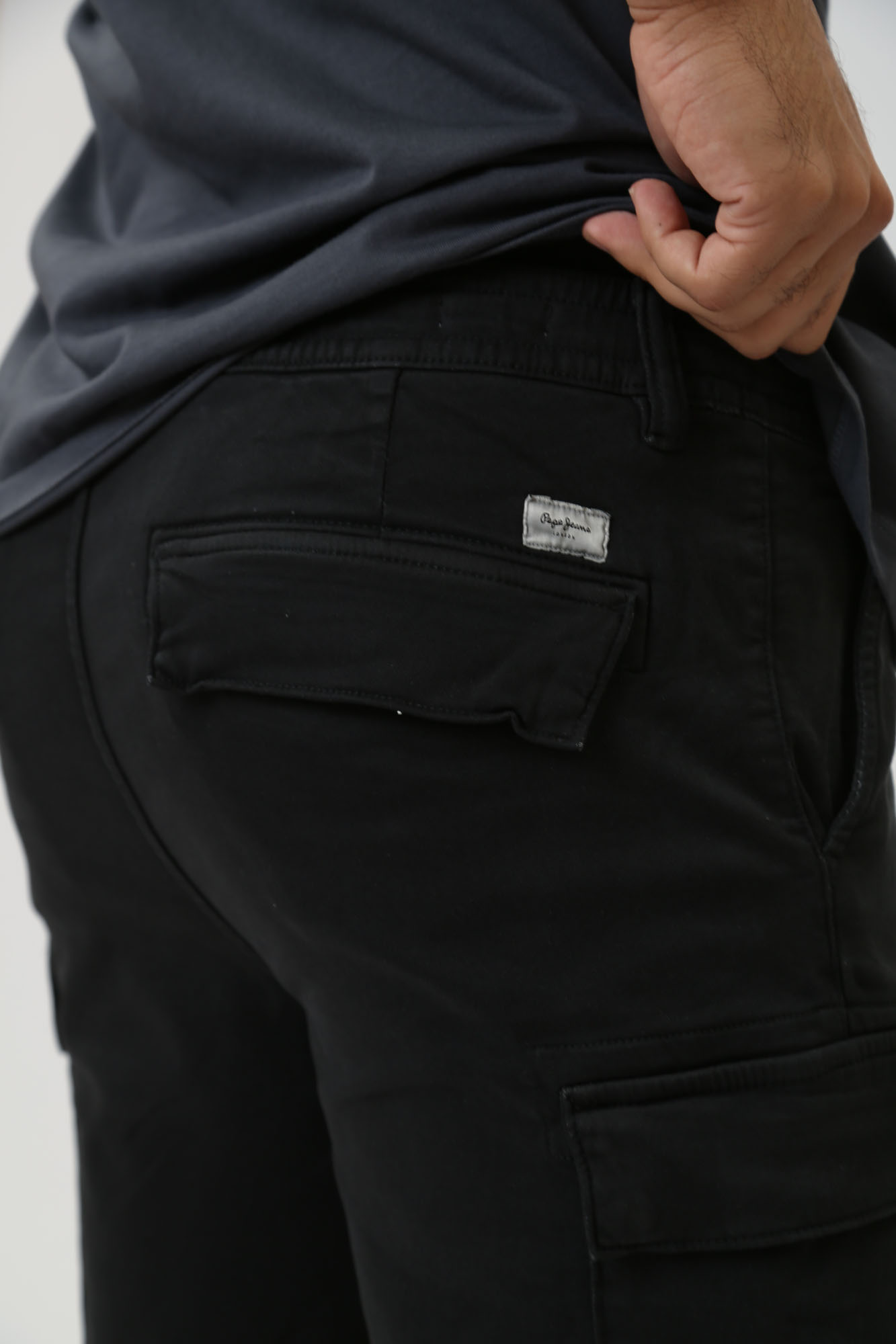 PM801077 Шорты Pepe Jeans Черный