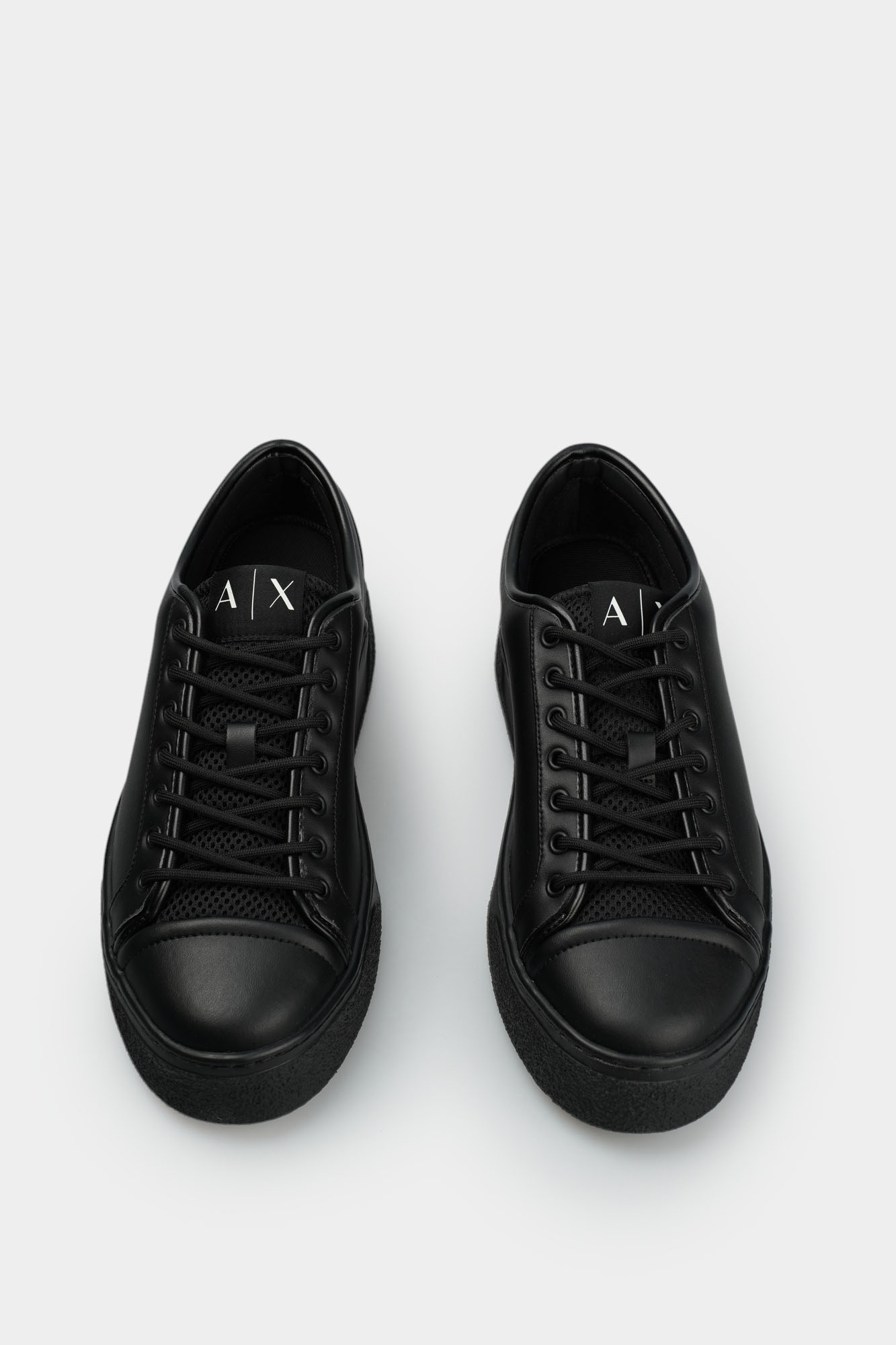 XUX243_XV913 Кеды Armani Exchange Черный