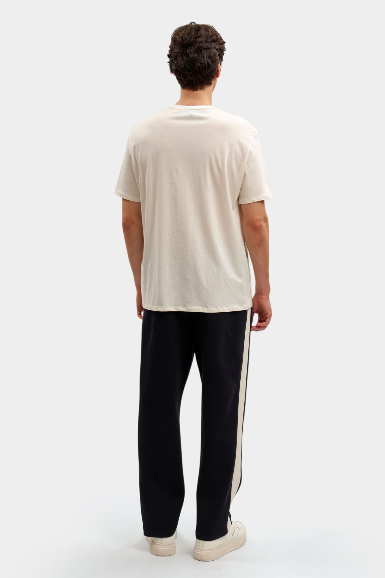 XM002472_AF10356 Футболка Armani Exchange Бежевый