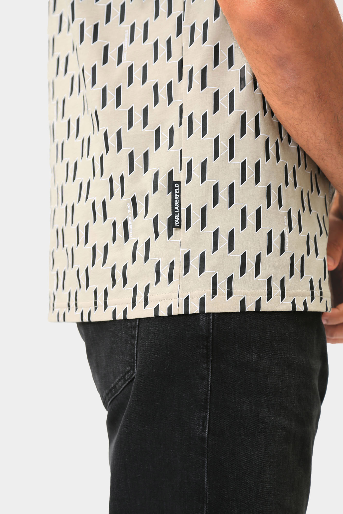 544251_755074 Футболка Karl Lagerfeld Бежевый