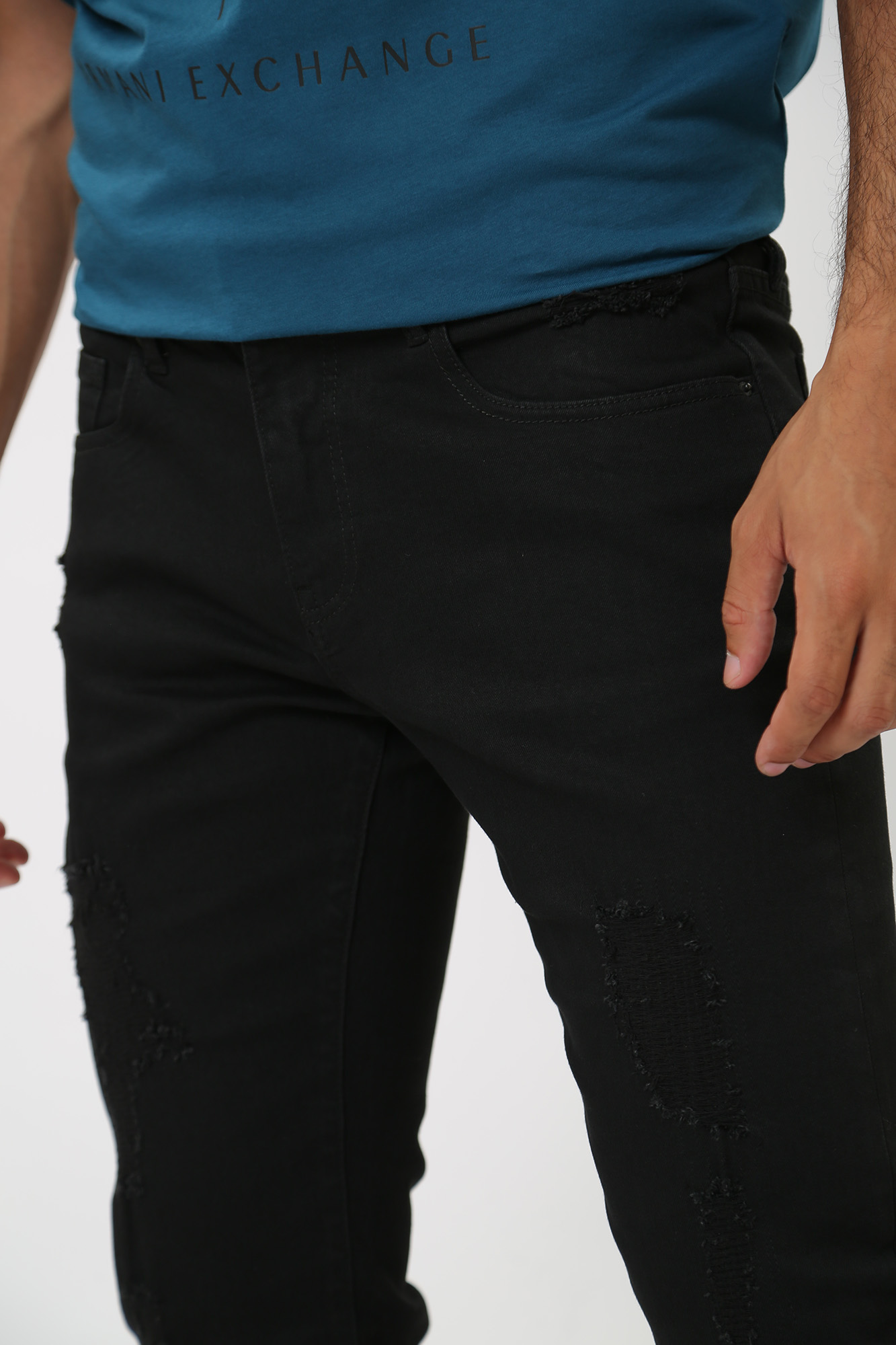 6RZJ13_Z1AAZ Брюки джинсовые  Armani Exchange Черный