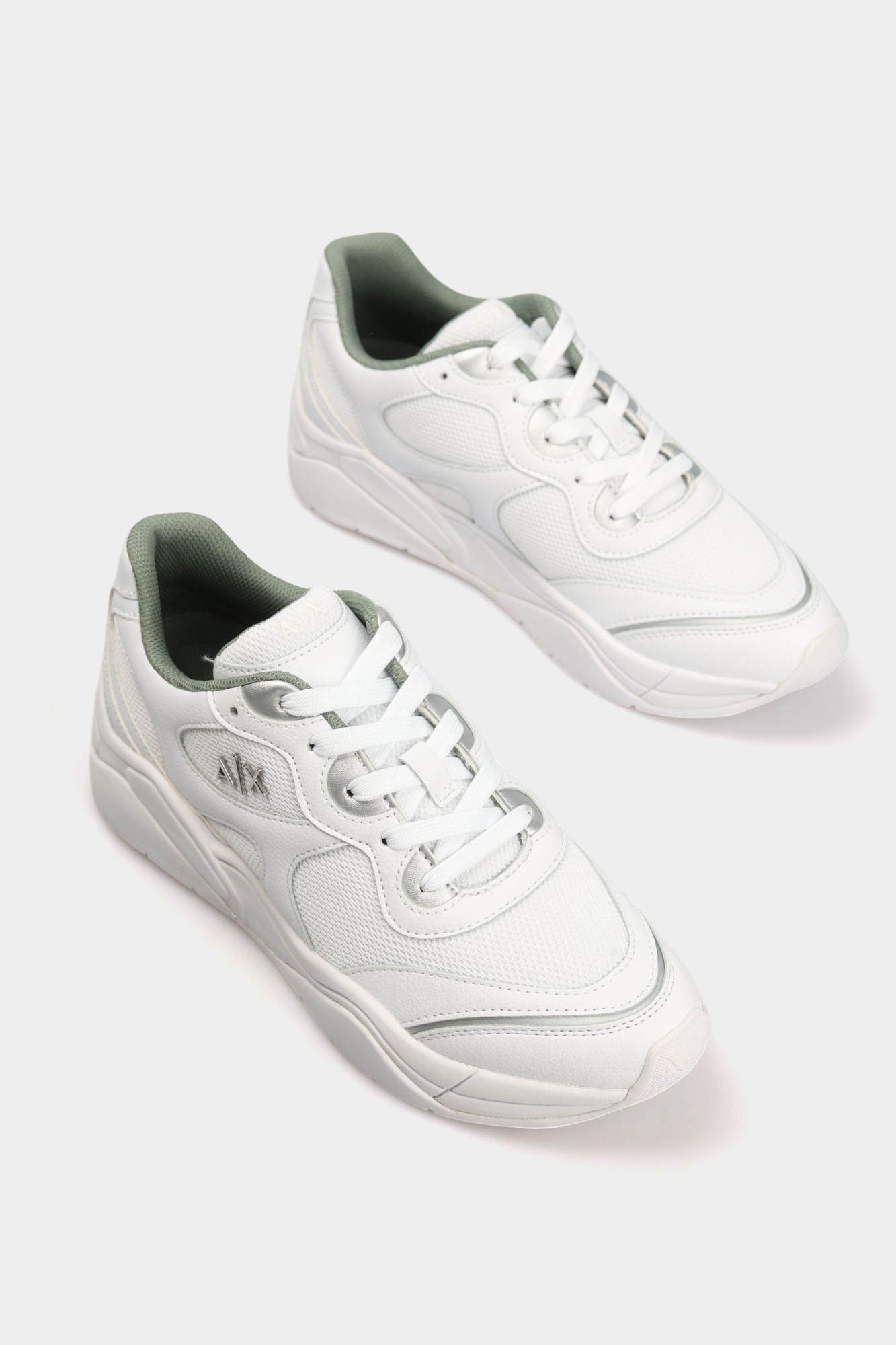 XDX191_XV940 Кроссовки Armani Exchange Белый