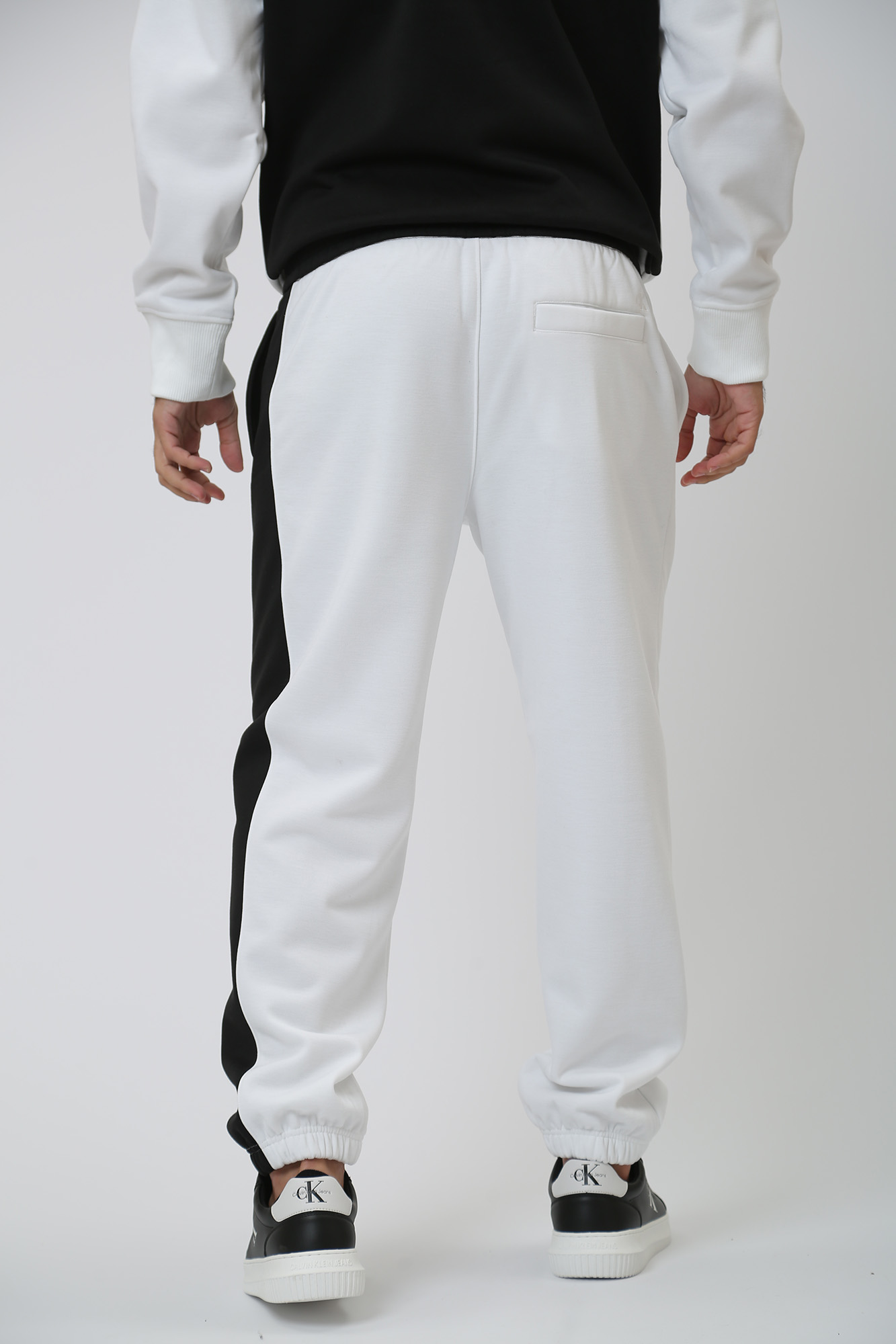 J30J324052 Брюки спортивные Calvin Klein Jeans Белый