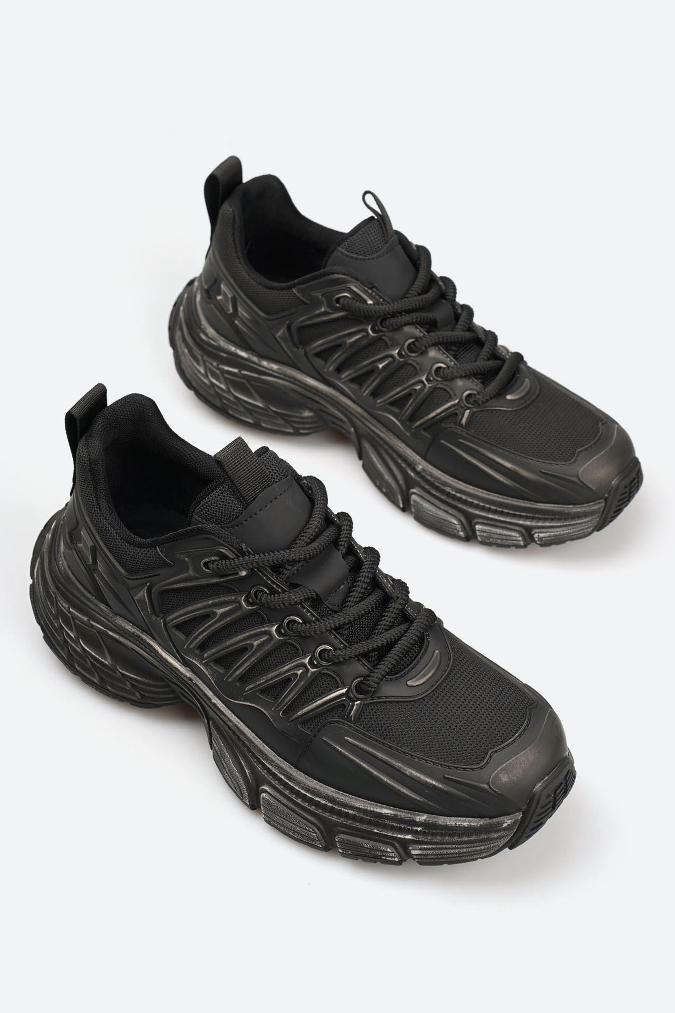 MC21021 Кроссовки Marc Cony Черный