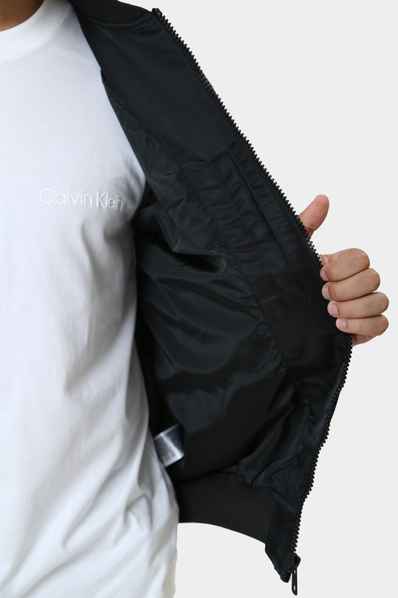 J30J325110 Бомбер Calvin Klein Jeans Черный