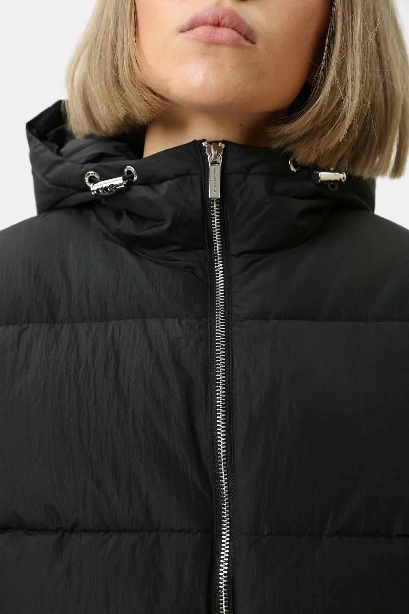 XW000033_AF10248 куртка пуховая armani exchange 