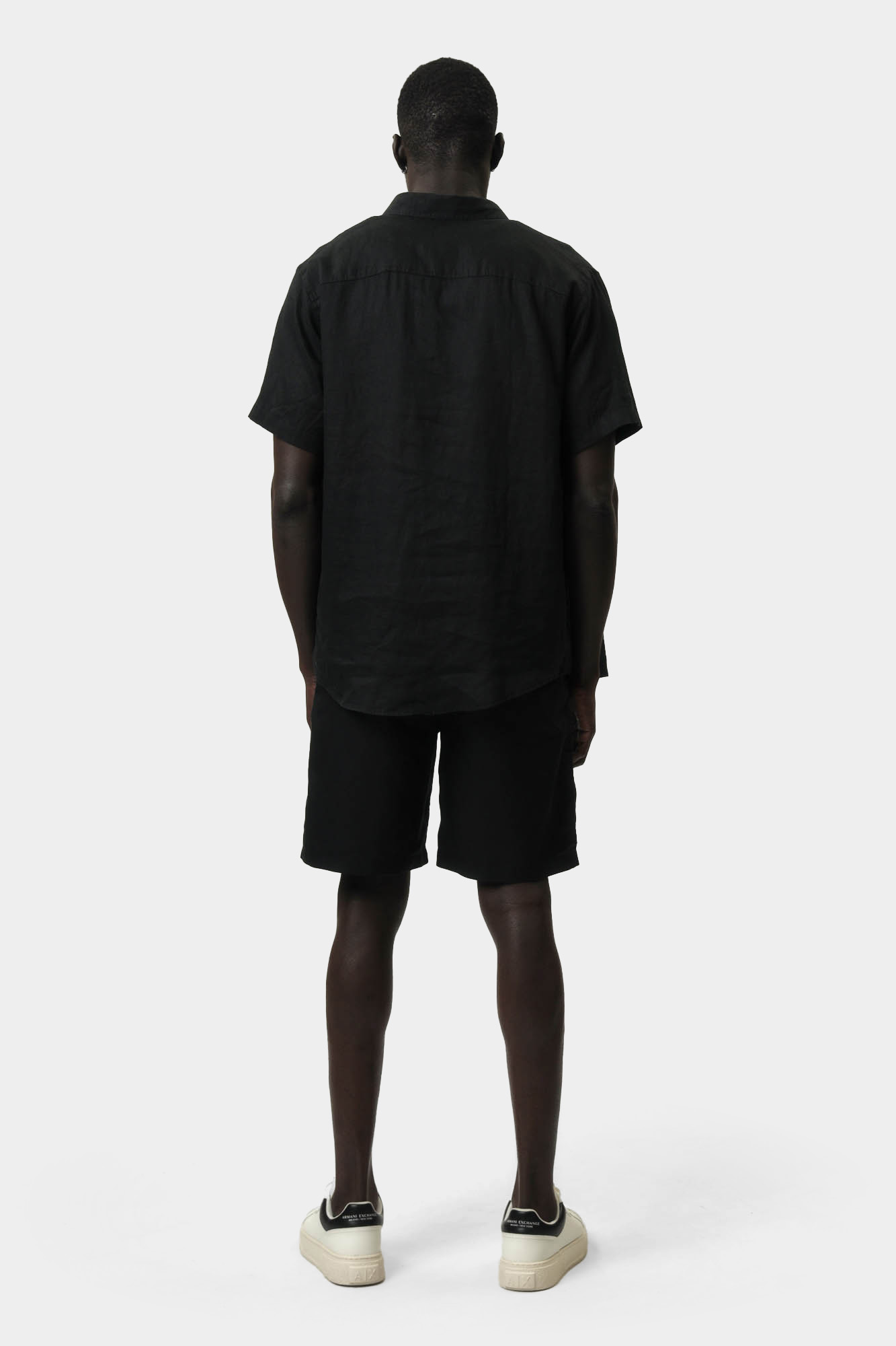 XM000656_AF13180 Шорты Armani Exchange Черный