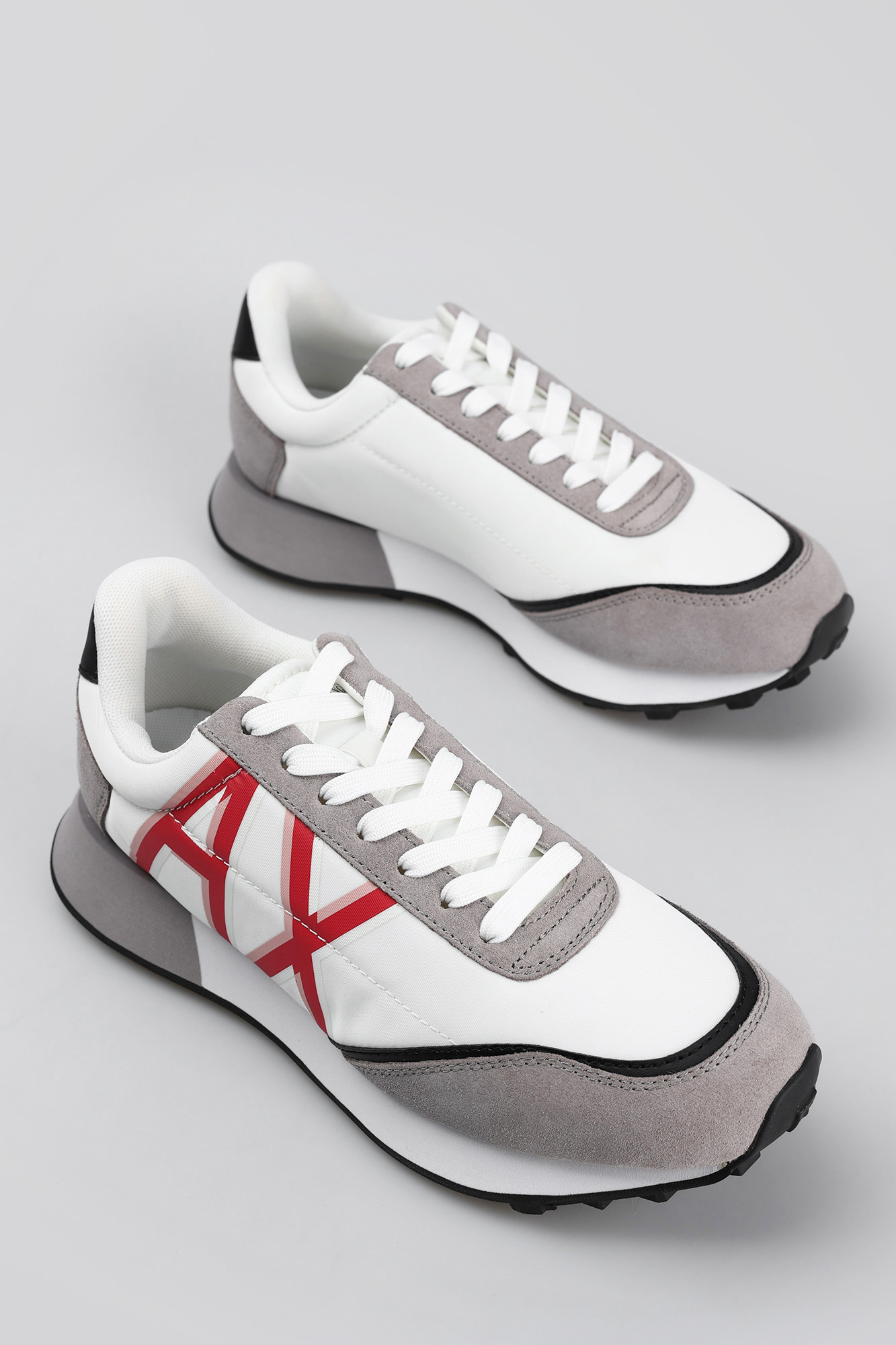 XDX109_XV588 Кроссовки Armani Exchange Белый