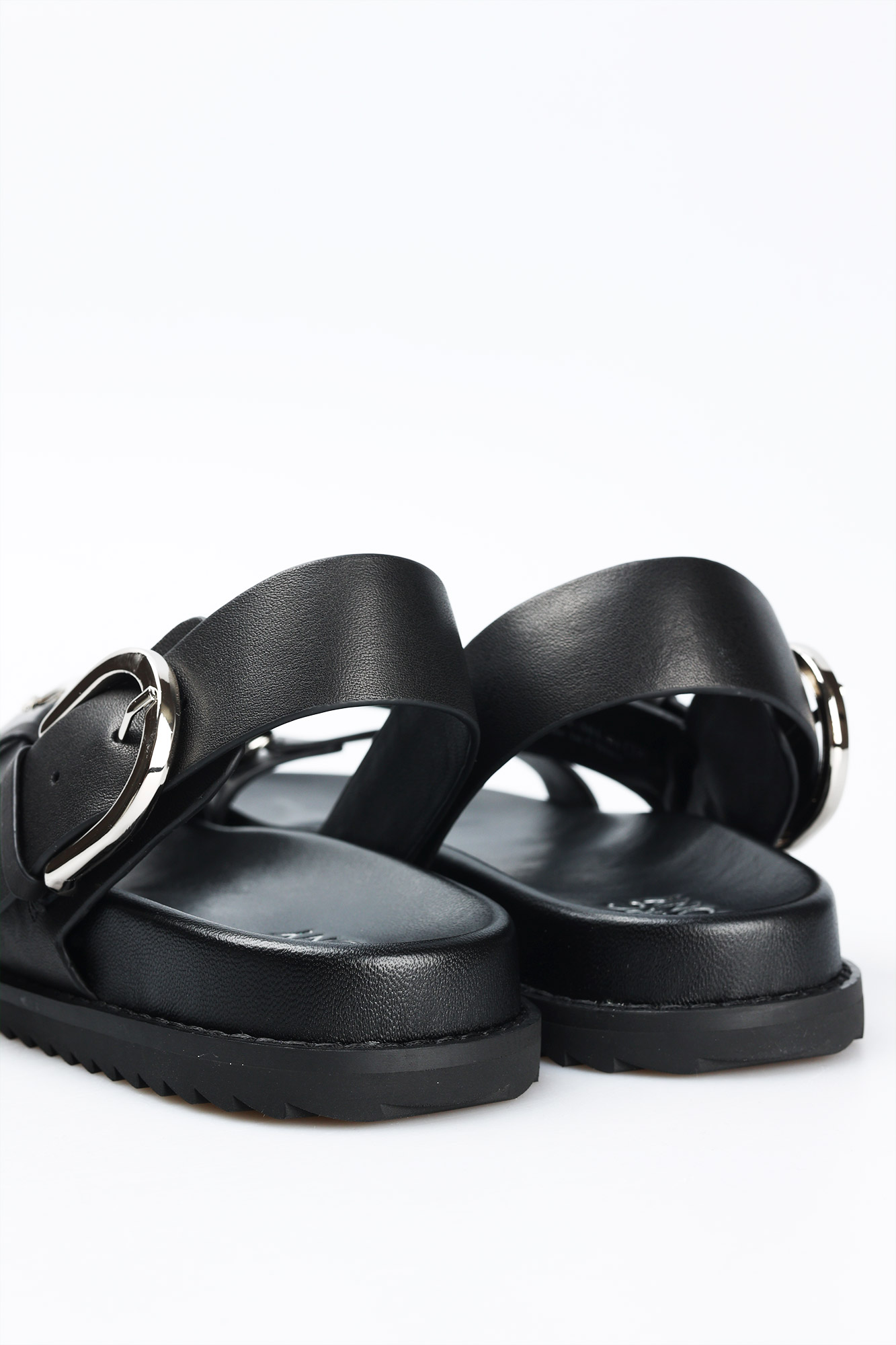 W2417-JY-301 Сандалии Marc Cony Черный