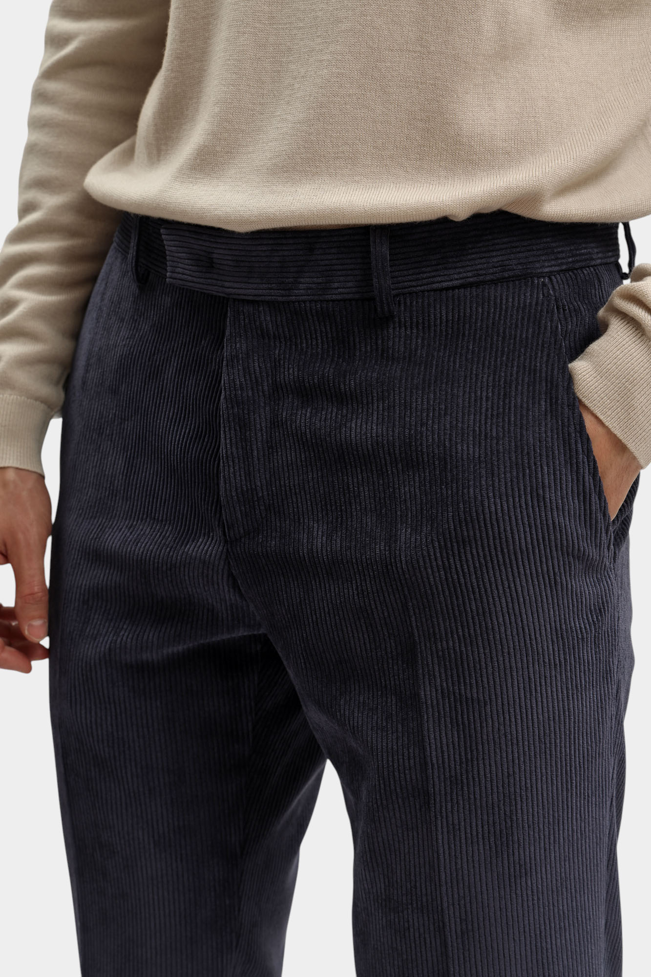 554031_255001 Брюки классические Karl Lagerfeld Синий