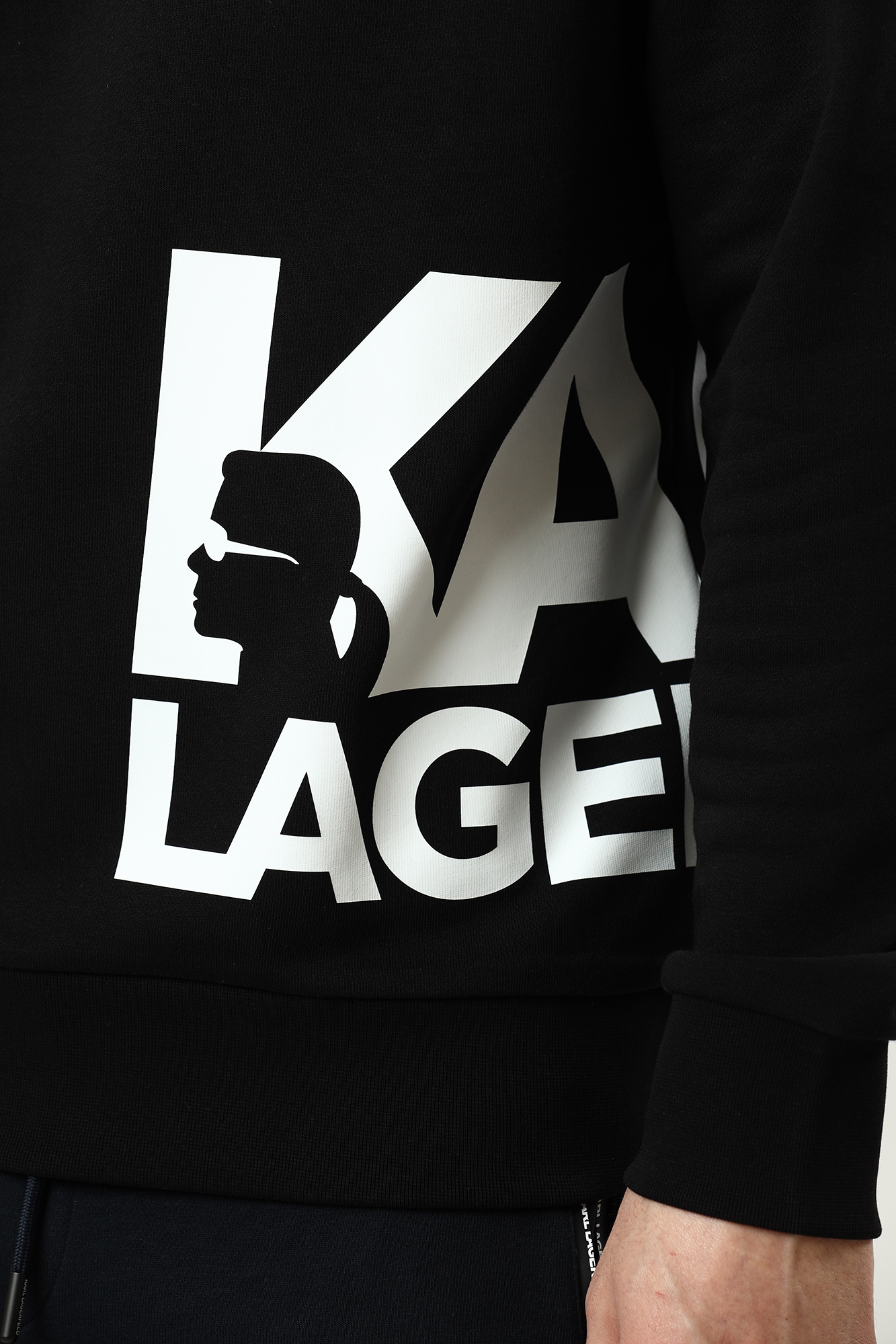 521900_705084 Свитшот Karl Lagerfeld Черный