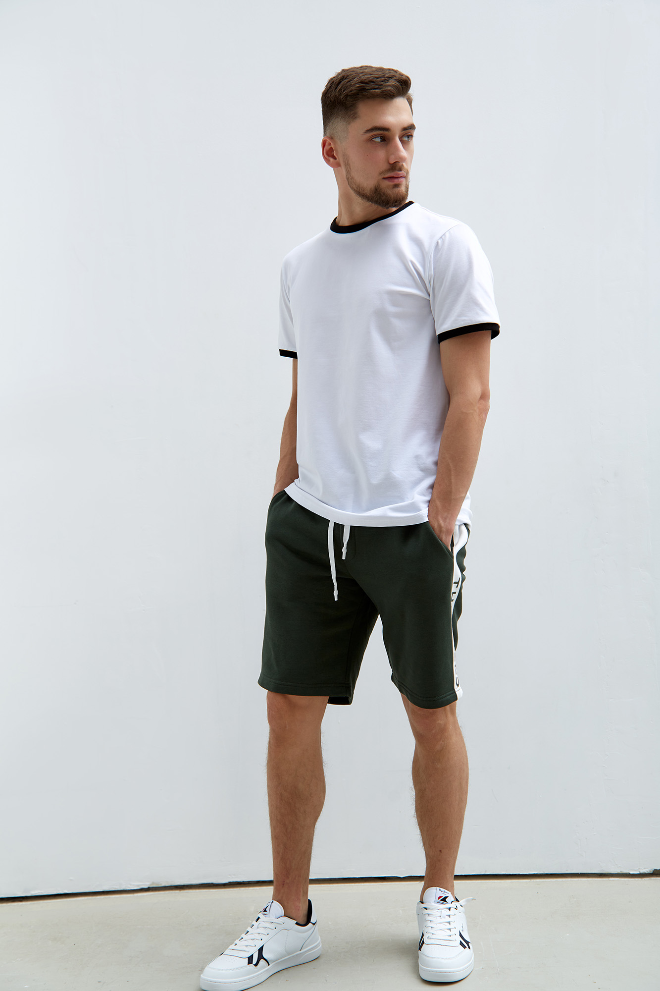 M-231-P-20-0008 Шорты спортивные The Hills Хаки