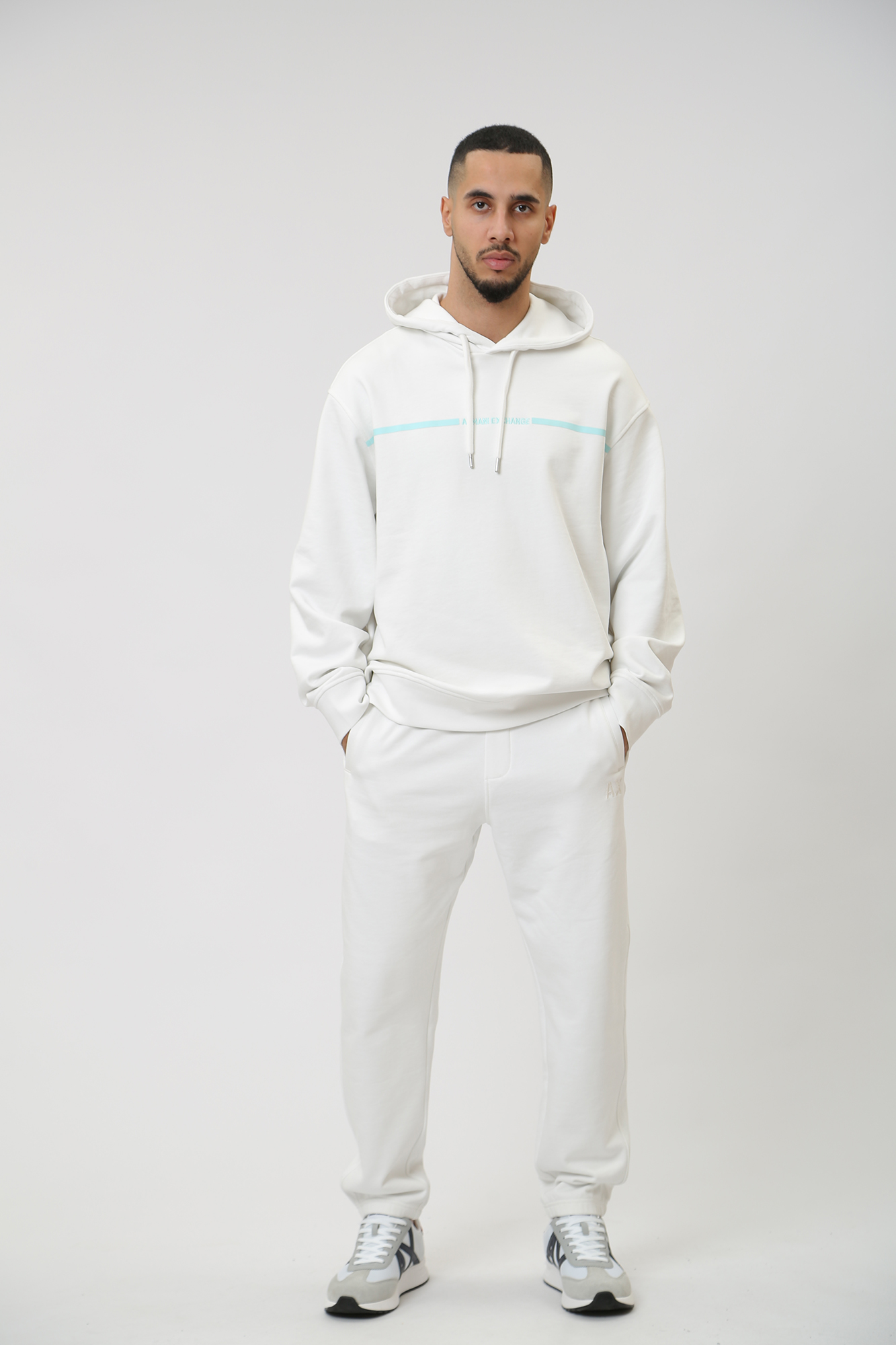 3DZPLF_ZJ4XZ Брюки спортивные Armani Exchange Белый