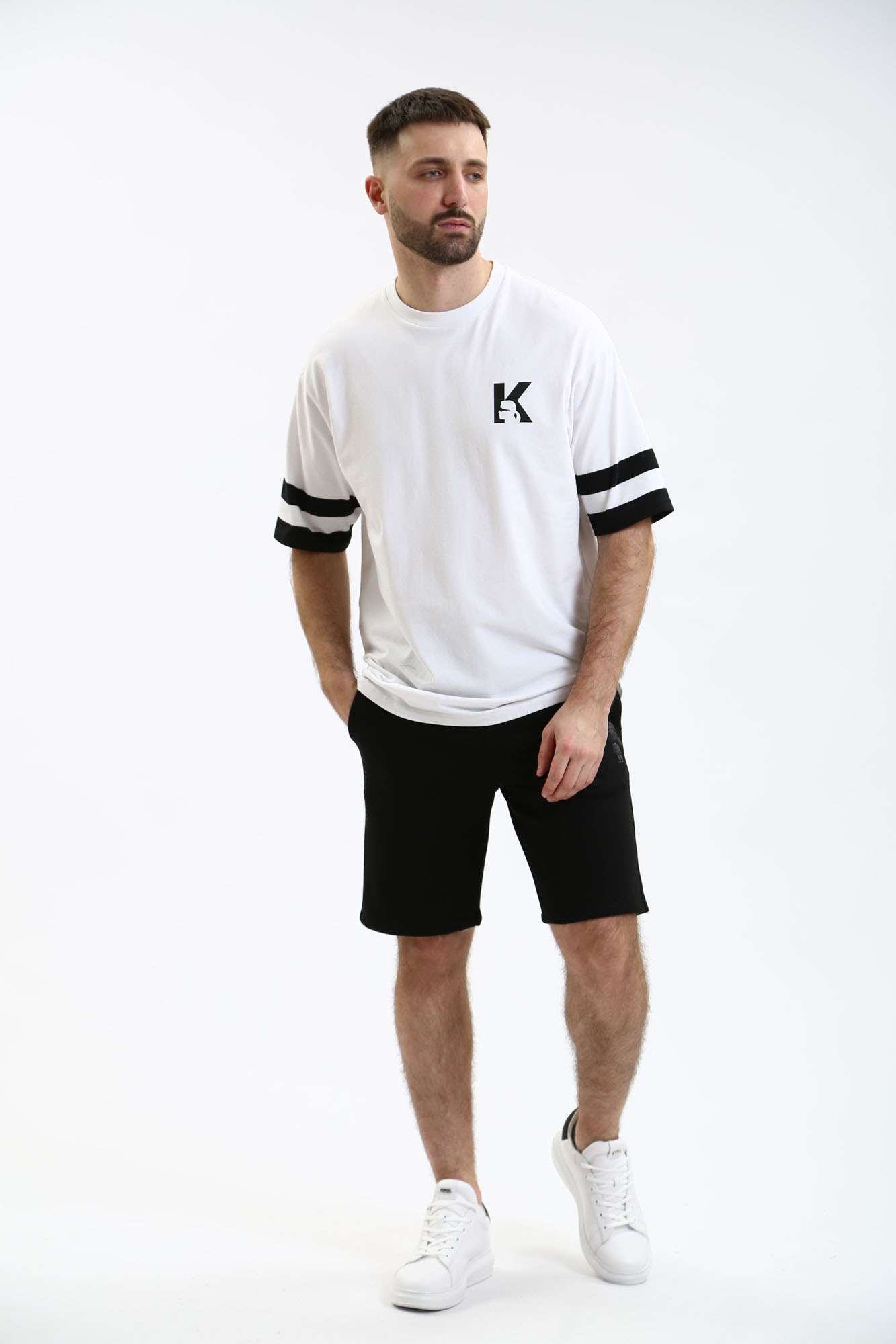 541221_755265 Футболка Karl Lagerfeld Белый