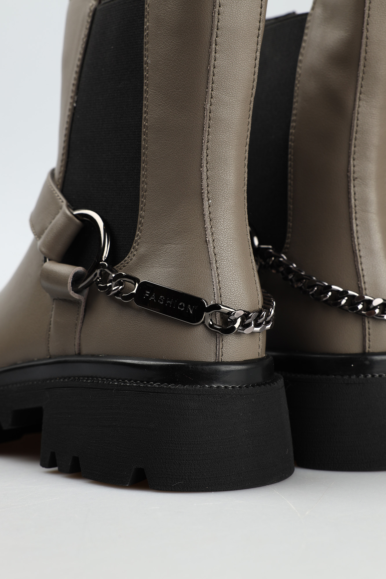 MC12113-WT/8 текстиль Ботинки жен кожа темн.сер. Ботинки челси Marc Cony Хаки