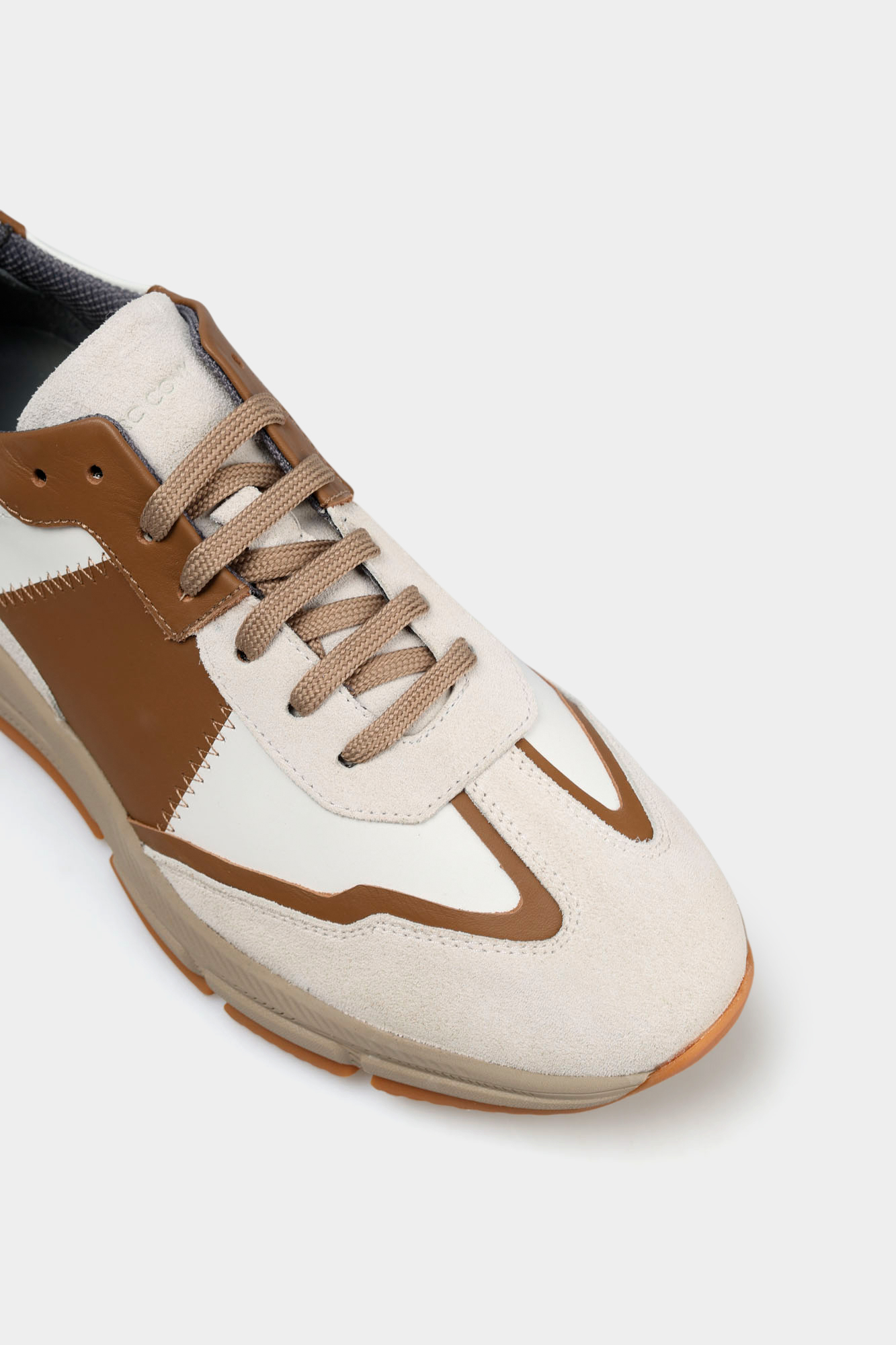 15-16450A302 Кроссовки Marc Cony Белый