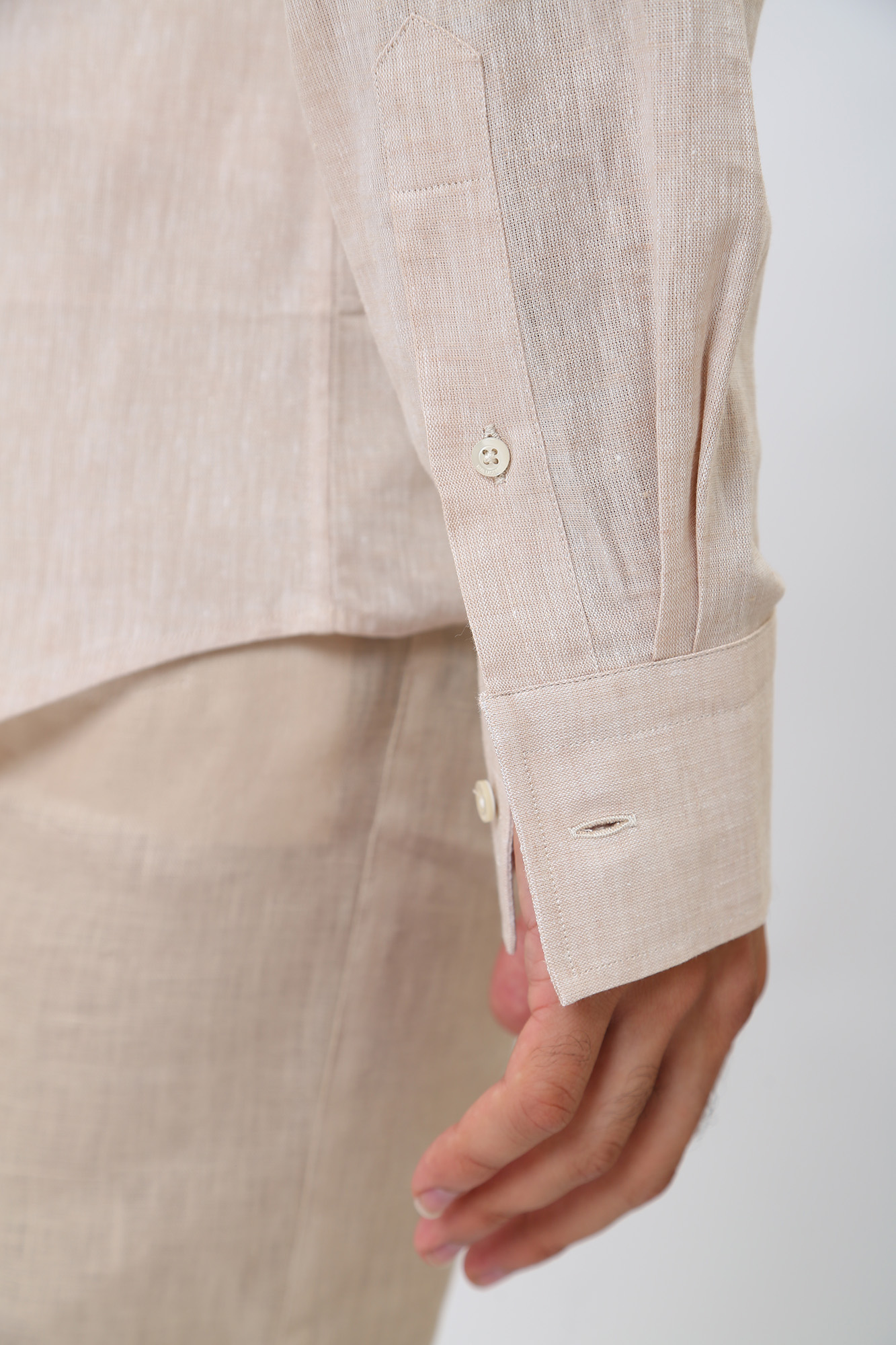 532627_605000 Сорочка льняная д/р Karl Lagerfeld Бежевый