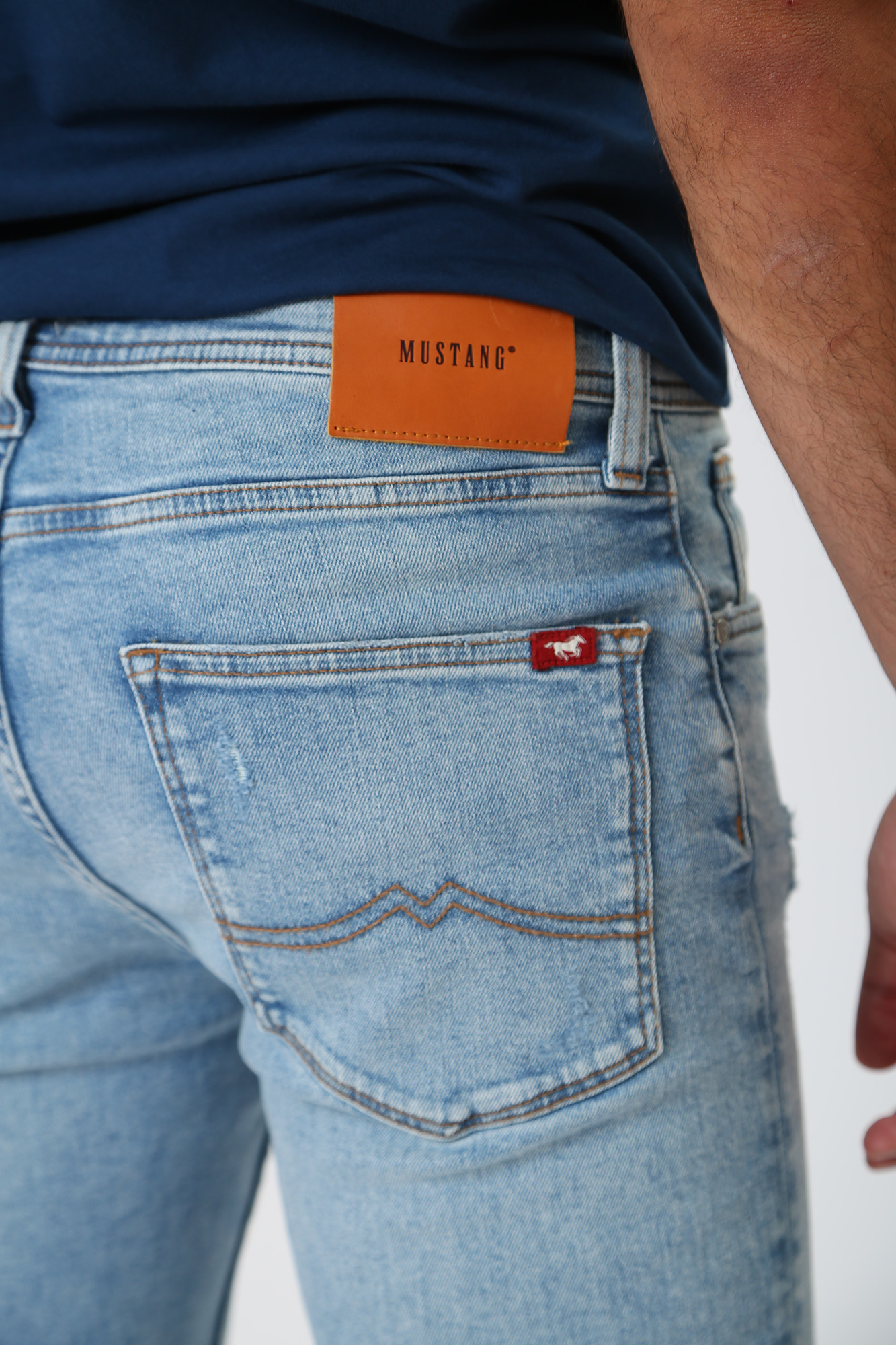 1013676-5000 Брюки джинсовые Mustang Голубой